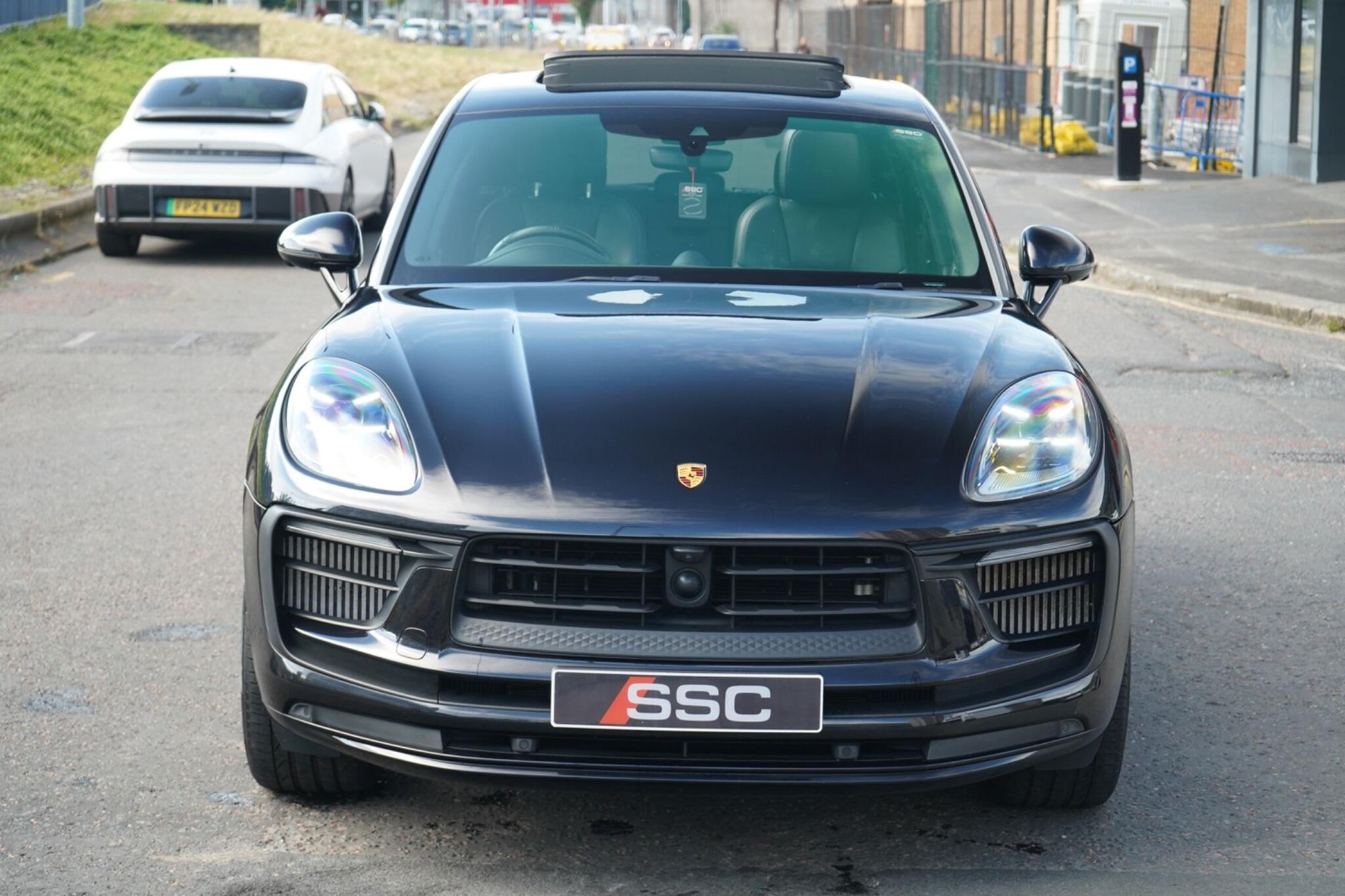 PORSCHE MACAN ESTATE S 5dr PDK for sale UK - Slide 6