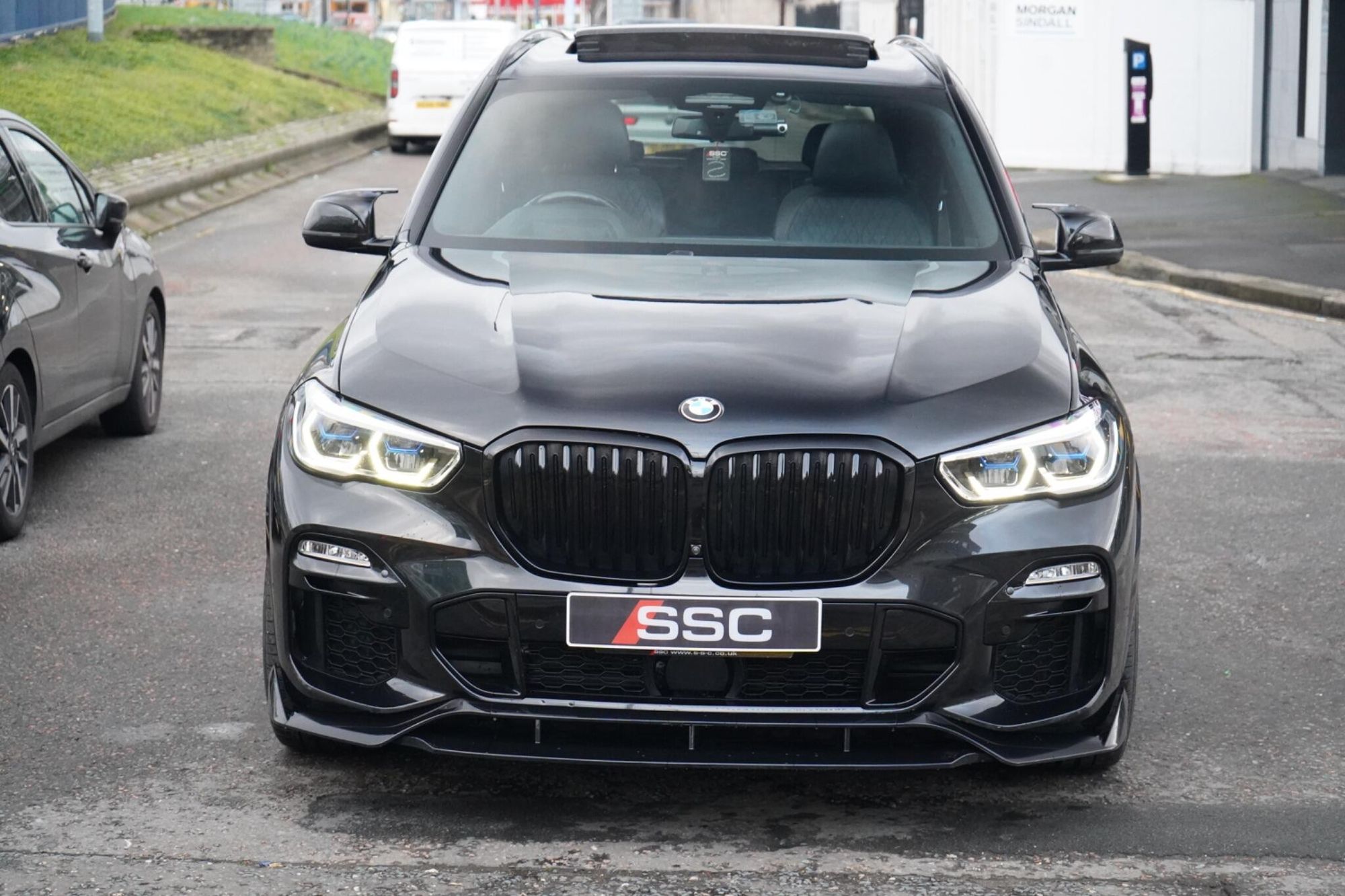 BMW X5 DIESEL ESTATE xDrive40d MHT M Sport 5dr Auto for sale UK - Slide 6