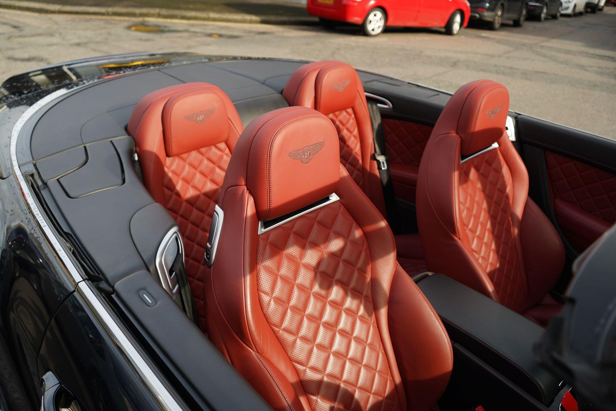 BENTLEY CONTINENTAL GTC CONVERTIBLE 4.0 V8 S 2dr Auto for sale UK - Slide 3