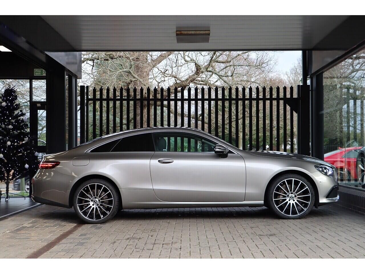 MERCEDES-BENZ E CLASS COUPE E450 4Matic AMG Line Night Ed Prem+ 2dr 9G-Tronic for sale UK - Slide 2