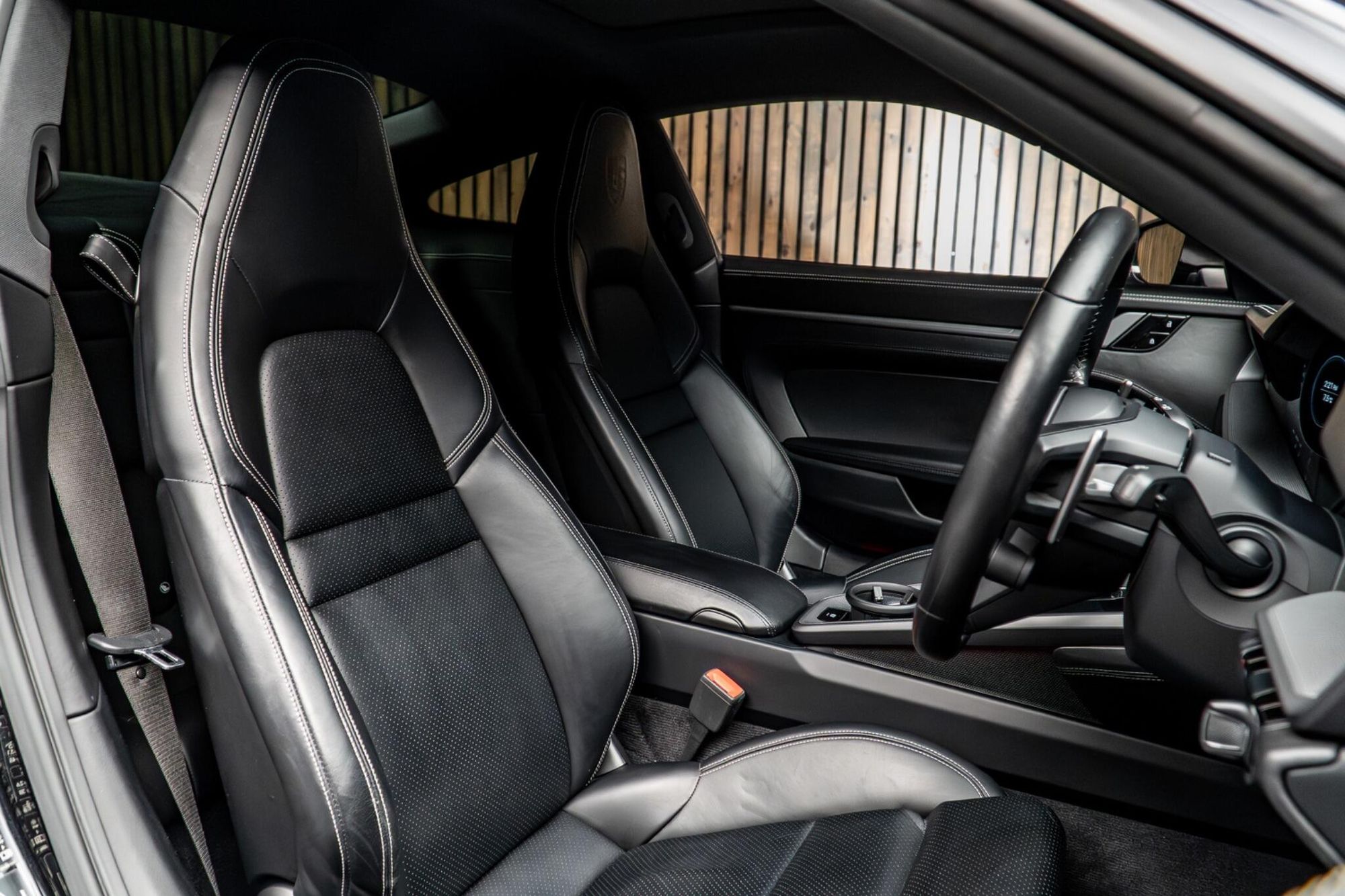 PORSCHE 911 [992] CARRERA 4 COUPE S 2dr PDK for sale UK - Slide 2