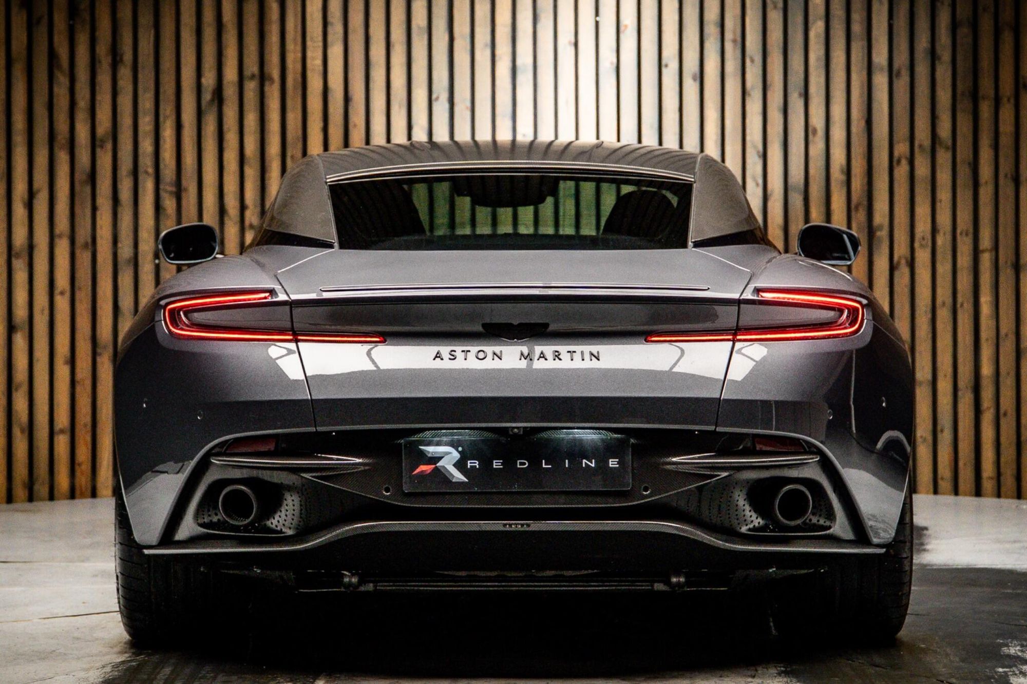 ASTON MARTIN DB12 COUPE V8 2dr Auto for sale UK - Slide 6