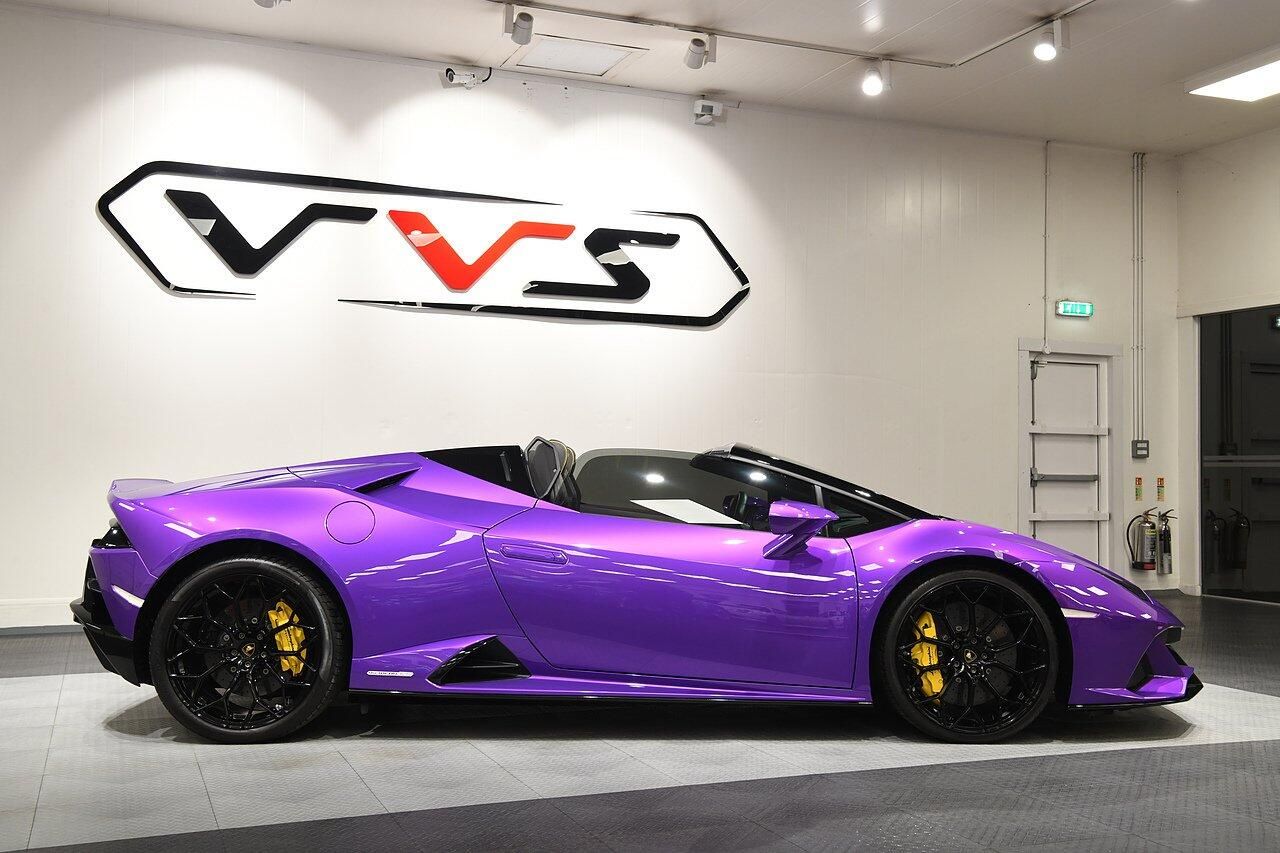 LAMBORGHINI HURACAN SPYDER LP 640-4 Performante 2dr LDF for sale UK - Slide 2