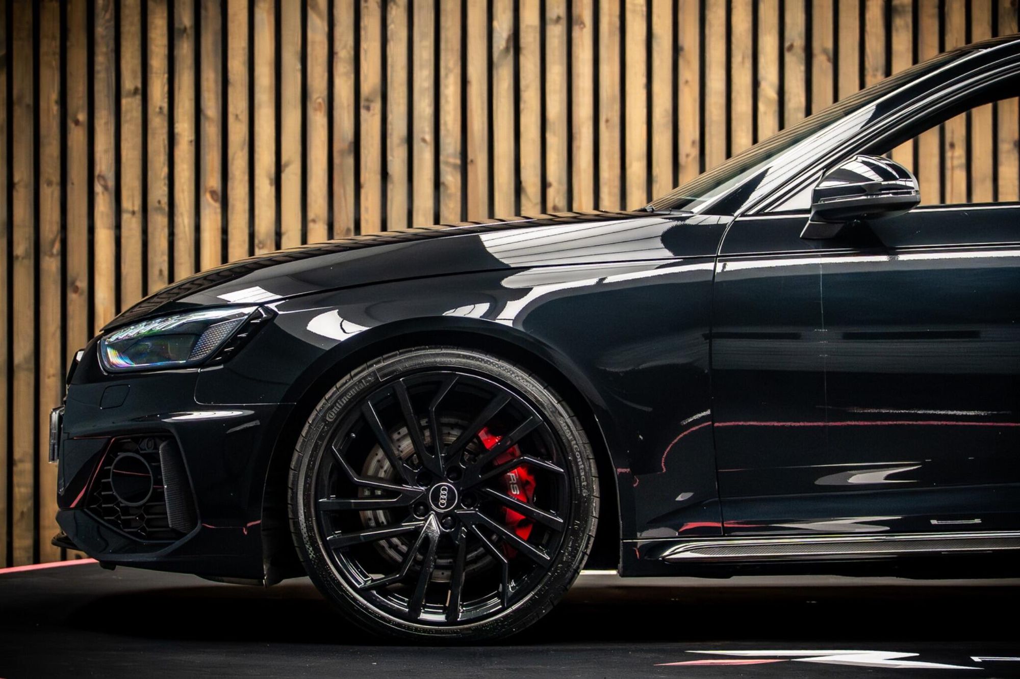 AUDI RS4 RS 4 AVANT RS 4 TFSI Quattro Carbon Black 5dr Tiptronic for sale UK - Slide 9