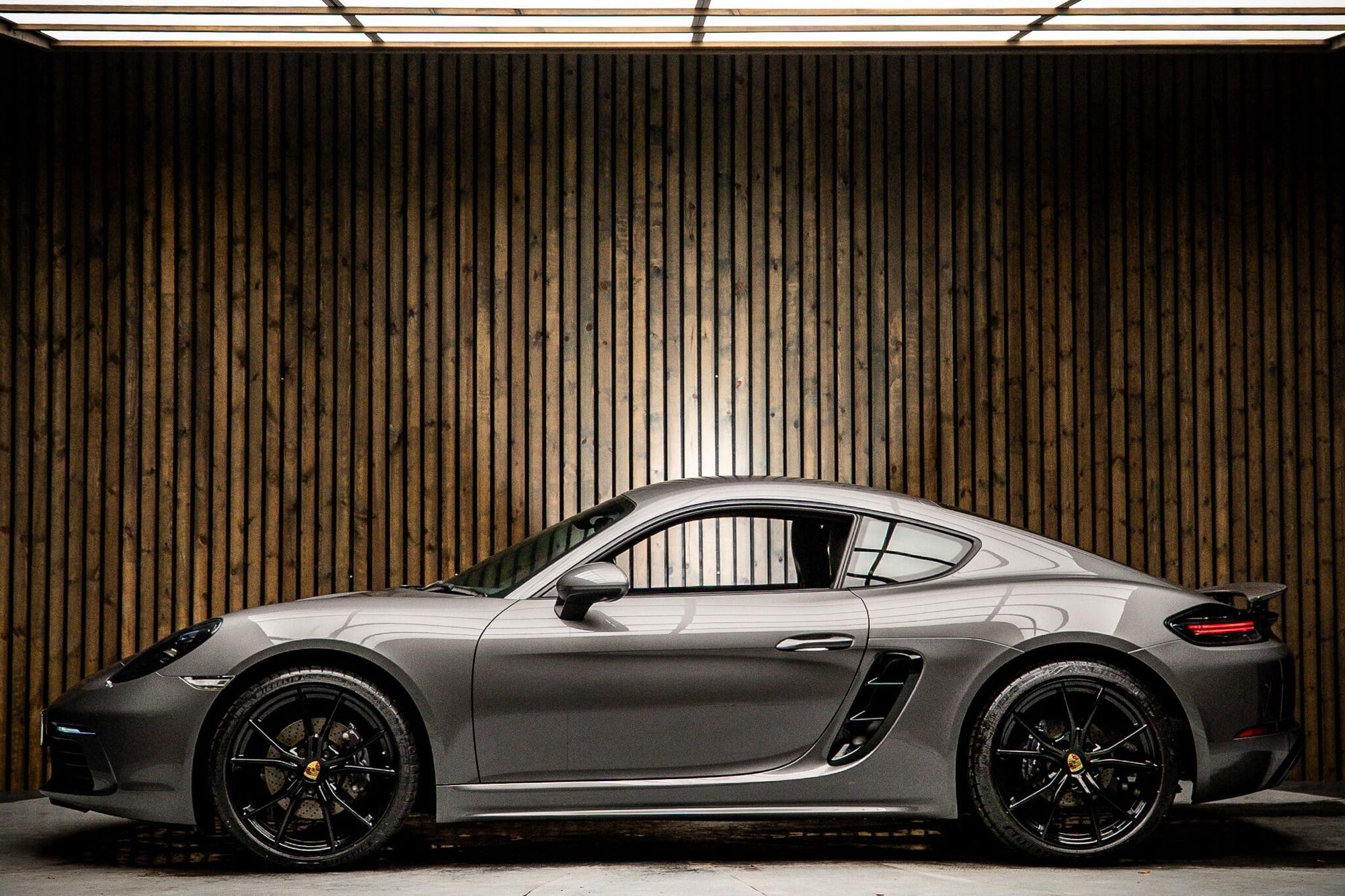 PORSCHE CAYMAN 718 COUPE 2.0 2dr PDK for sale UK - Slide 7