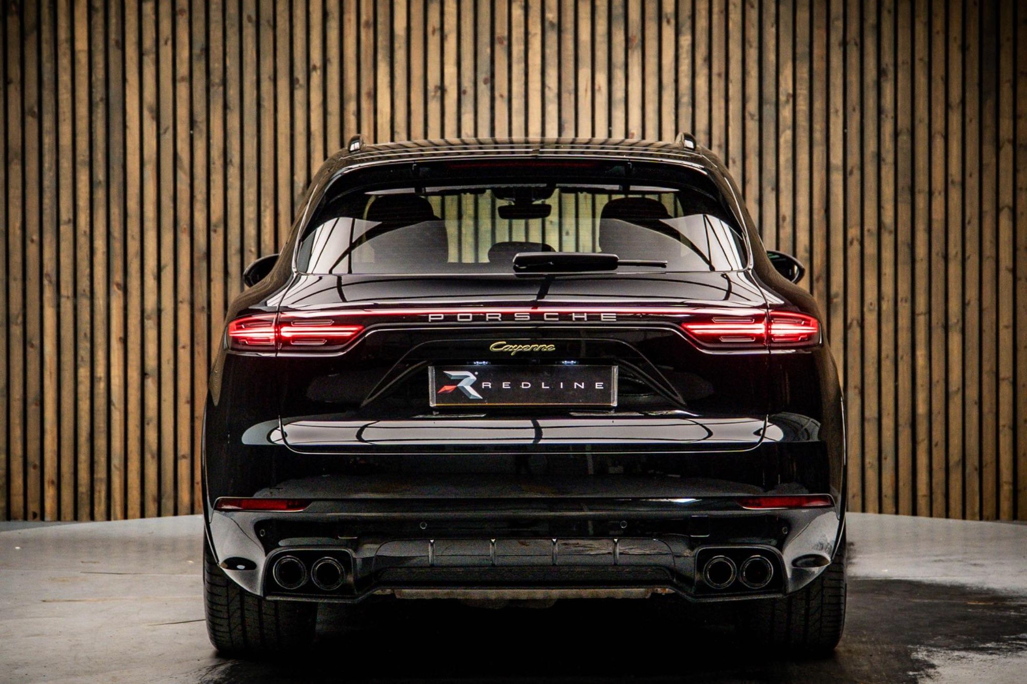 PORSCHE CAYENNE ESTATE SPECIAL EDITIONS E-Hybrid Platinum Edition 5dr Tiptronic S for sale UK - Slide 6