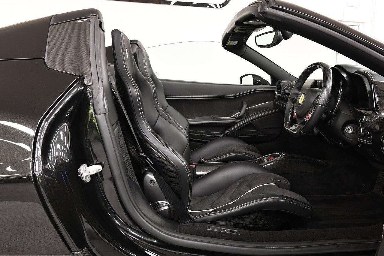 FERRARI 458 CONVERTIBLE Spider 2dr Auto for sale UK - Slide 6