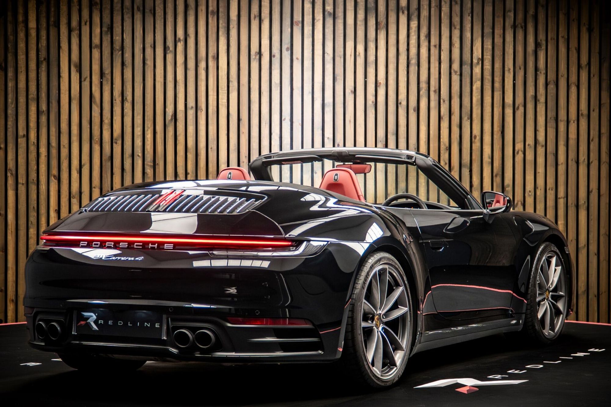PORSCHE 911 [992] CARRERA 4 CABRIOLET 2dr PDK for sale UK - Slide 4