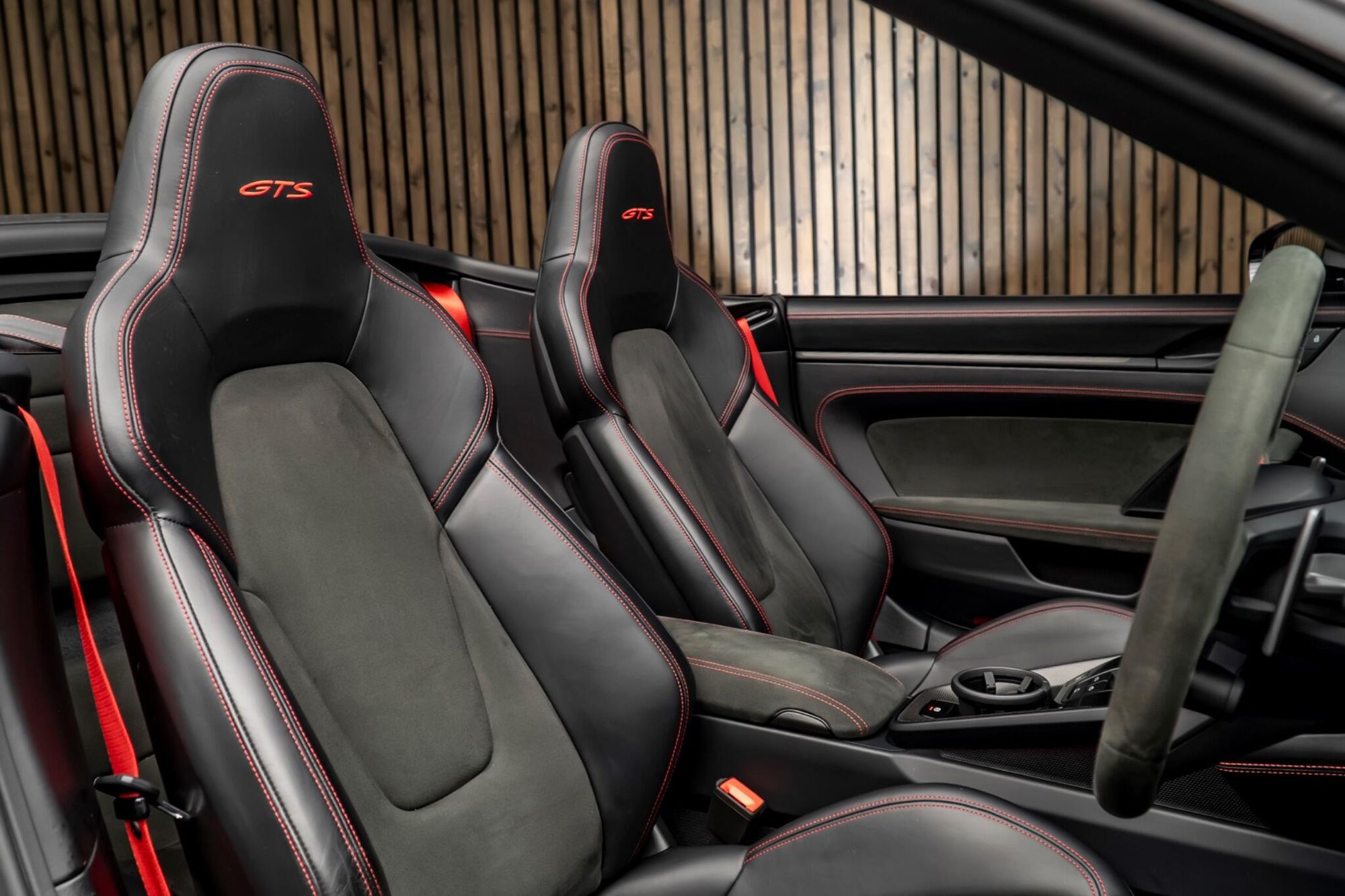 PORSCHE 911 [992] CARRERA CABRIOLET GTS 2dr for sale UK - Slide 2