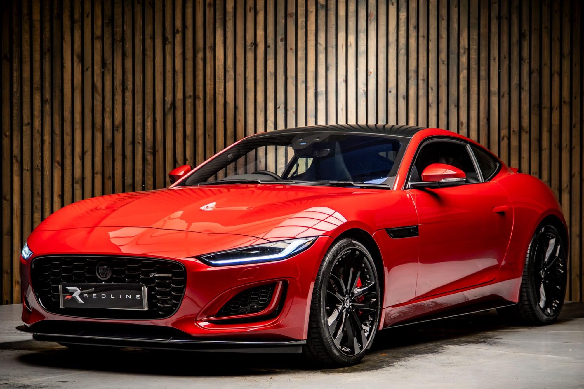 JAGUAR F-TYPE COUPE 2.0 P300 R-Dynamic Plus 2dr Auto for sale UK - Slide 8