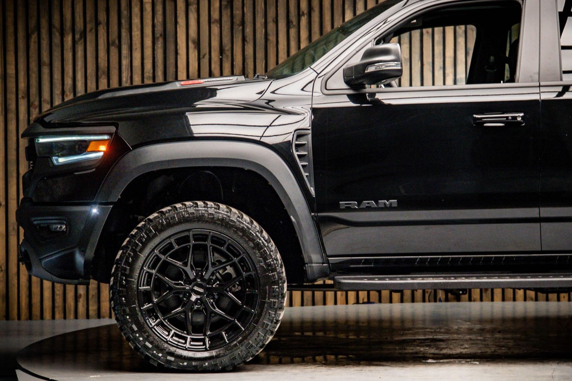 DODGE RAM PICKUP 6.2 V8 1500 TRX 4dr Auto for sale UK - Slide 8