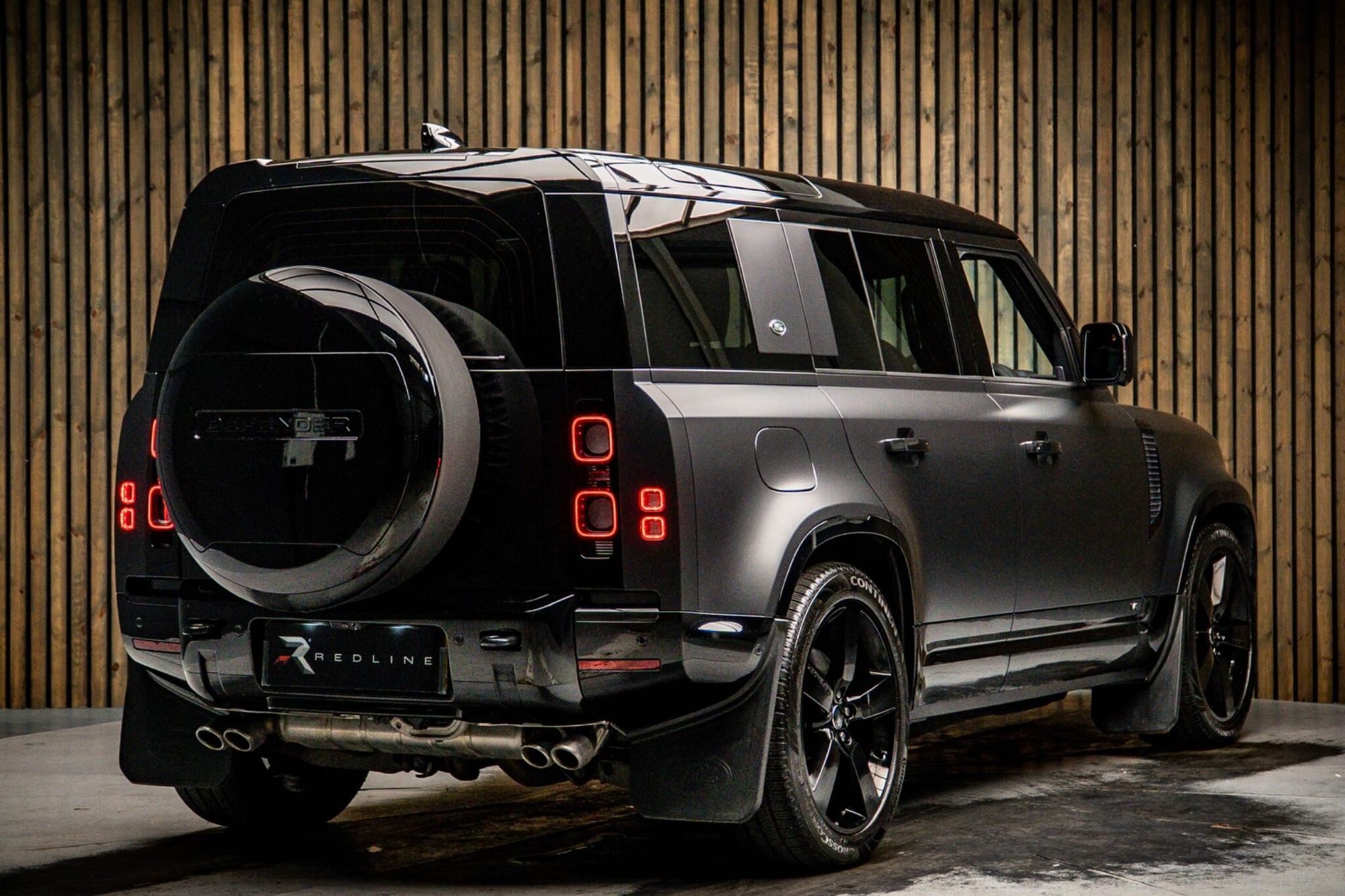 LAND ROVER DEFENDER ESTATE SPECIAL EDITIONS 5.0 P525 V8 Carpathian Edition 110 5dr Auto for sale UK - Slide 4