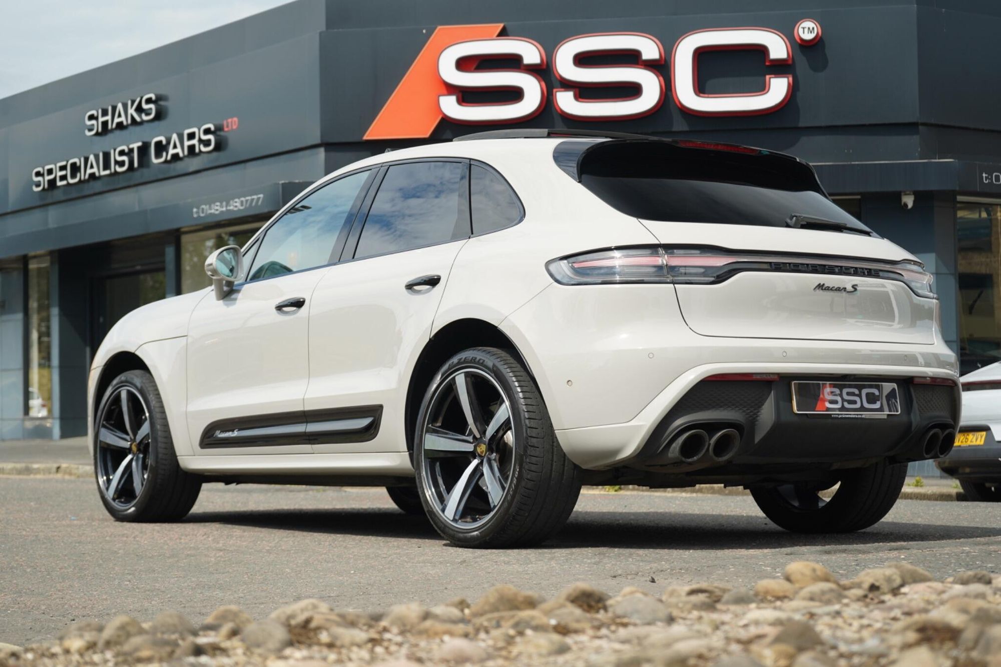 PORSCHE MACAN ESTATE S 5dr PDK for sale UK - Slide 3