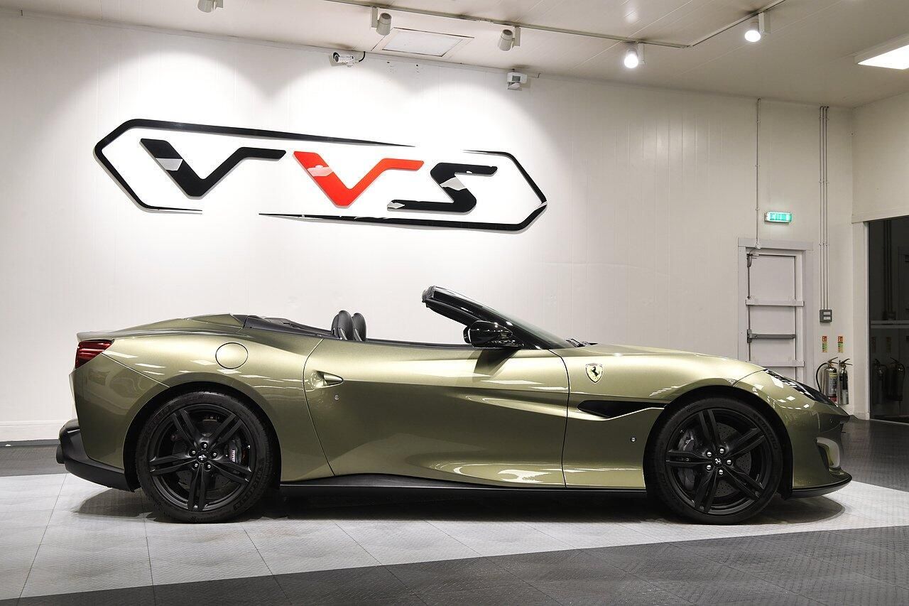 FERRARI PORTOFINO CONVERTIBLE GT 2dr Auto for sale UK - Slide 2