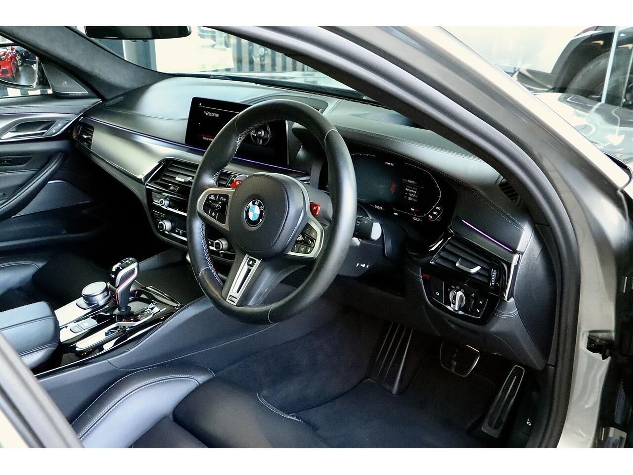 BMW M5 SALOON M5 Competition 4dr DCT for sale UK - Slide 9
