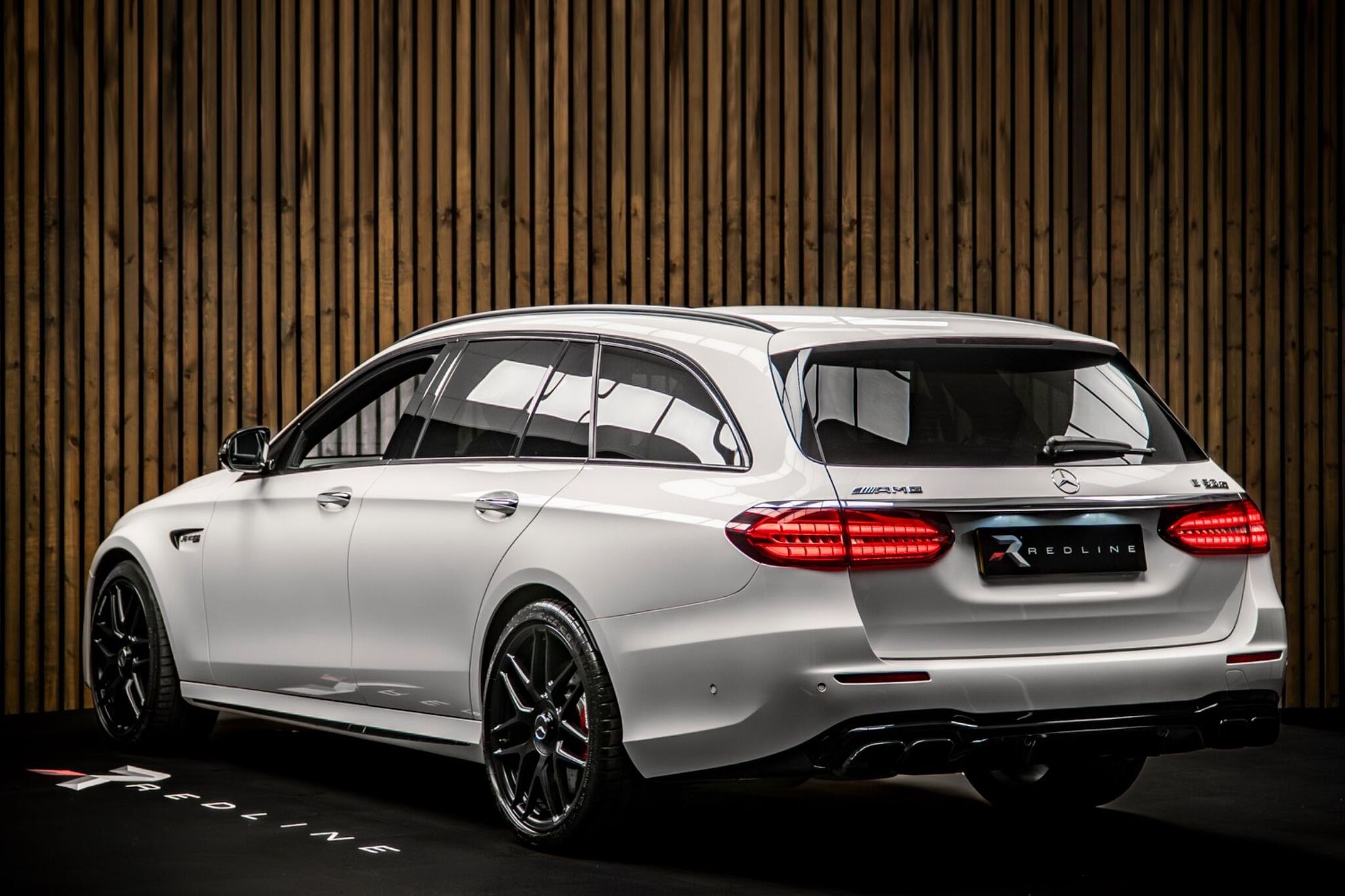 MERCEDES-BENZ E CLASS AMG ESTATE E63 S 4Matic+ Night Edition Prem+ 5dr TCT for sale UK - Slide 3
