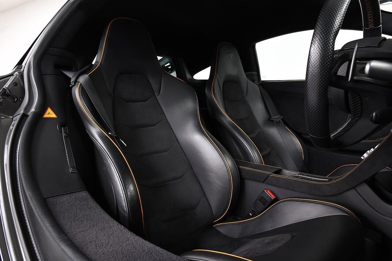 MCLAREN 650 S COUPE V8 2dr SSG Auto for sale UK - Slide 8