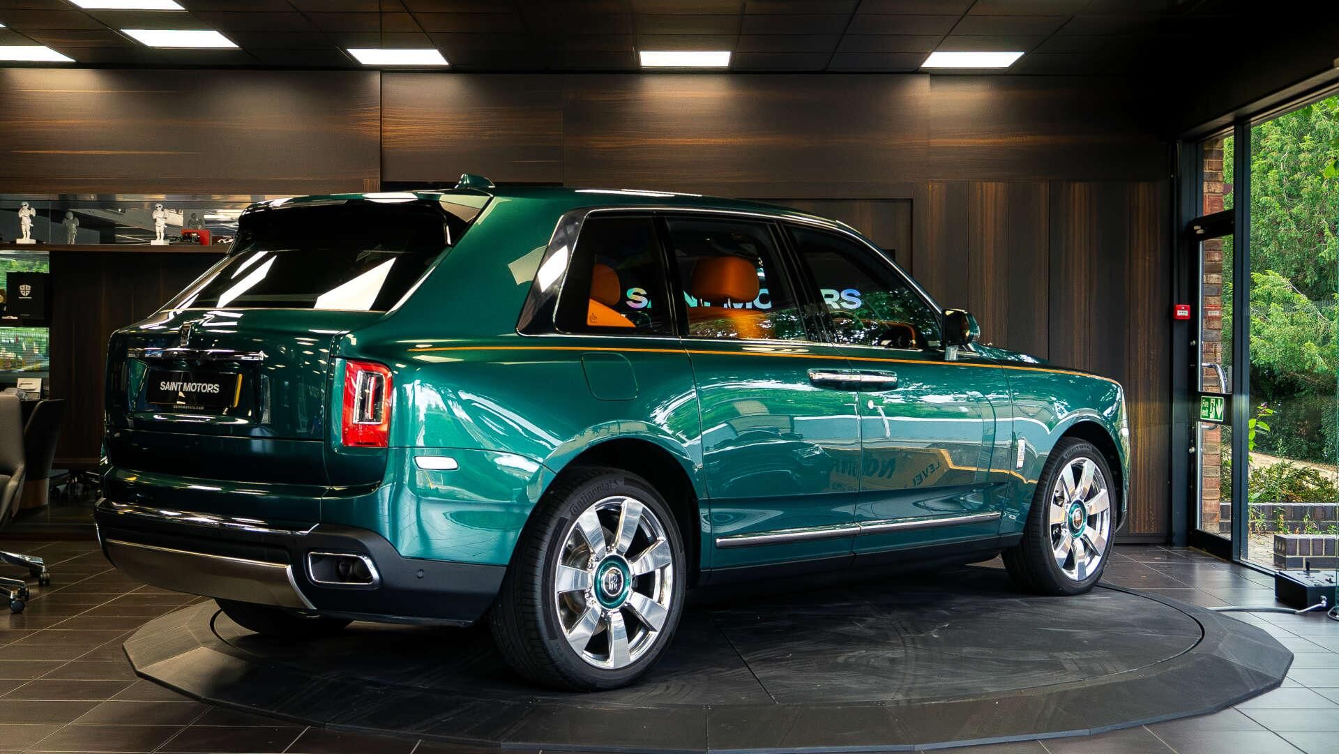 ROLLS-ROYCE CULLINAN ESTATE 5dr Auto for sale UK - Slide 7