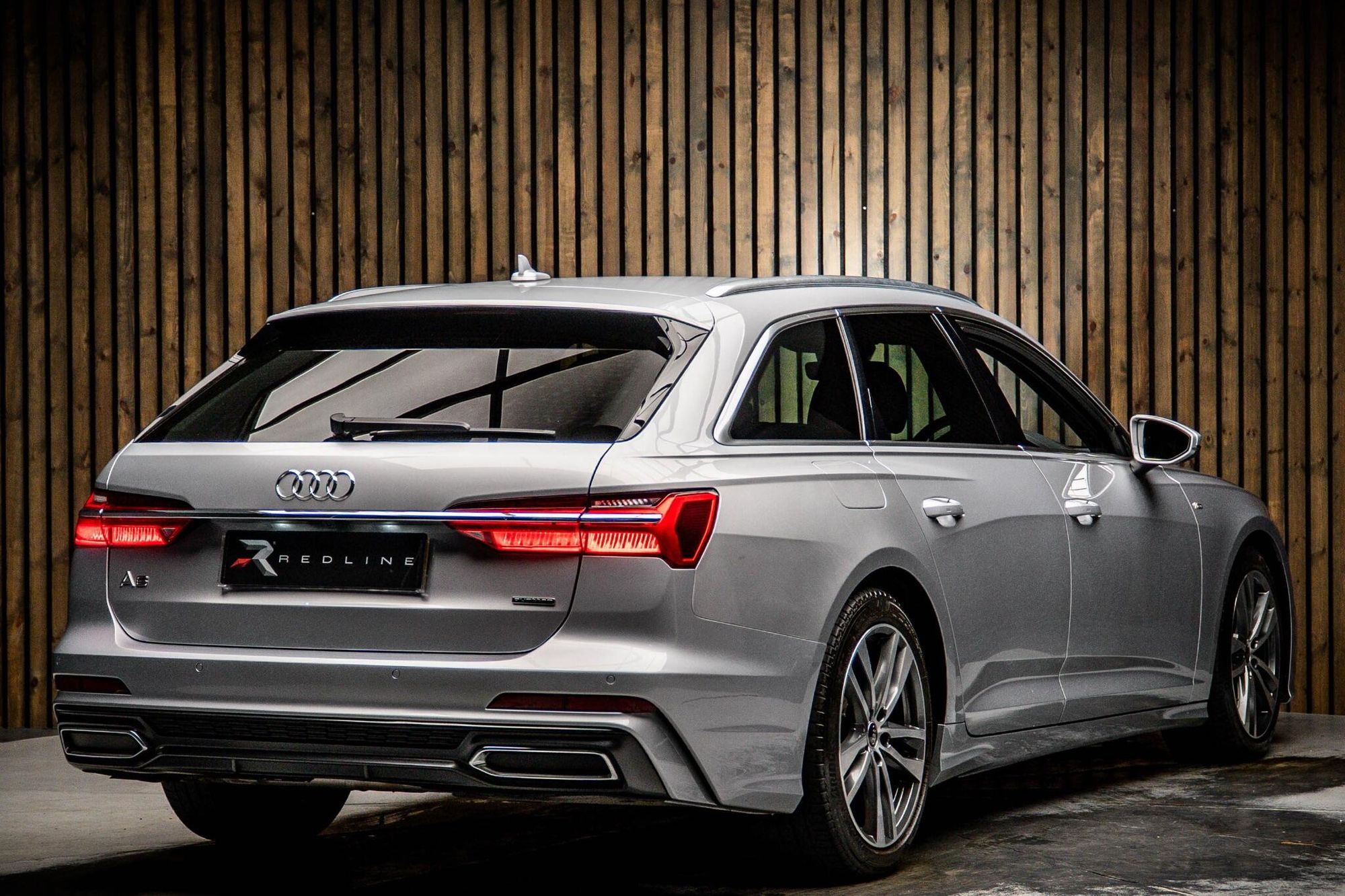 AUDI A6 DIESEL AVANT 40 TDI Quattro S Line 5dr S Tronic for sale UK - Slide 4