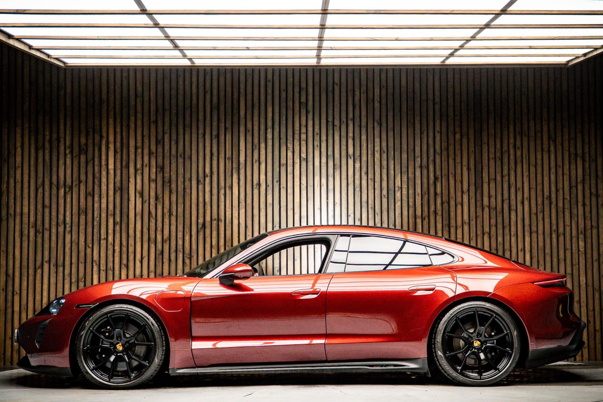 PORSCHE TAYCAN SALOON 440kW GTS 93kWh 4dr Auto for sale UK - Slide 7