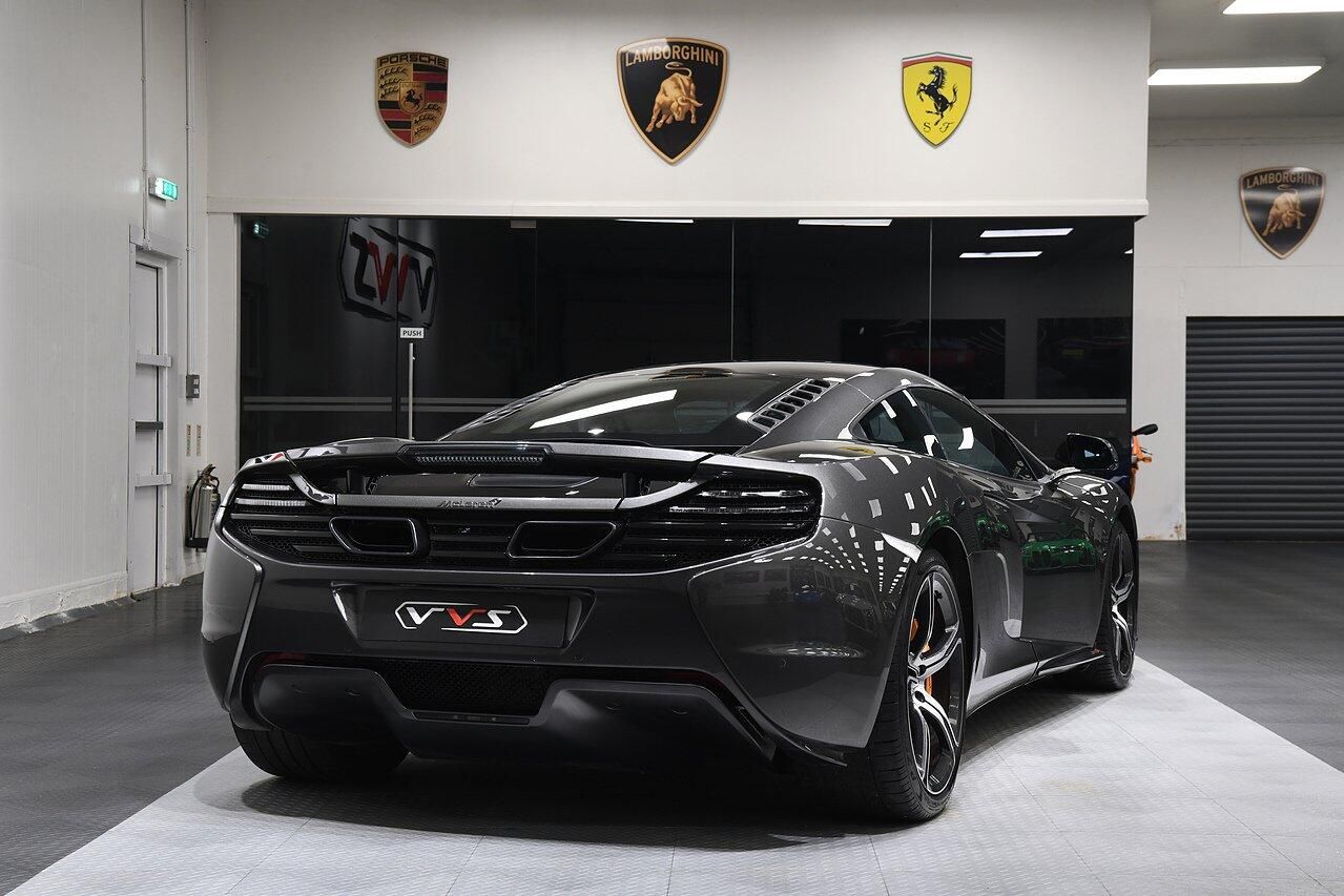 MCLAREN 650 S COUPE V8 2dr SSG Auto for sale UK - Slide 3