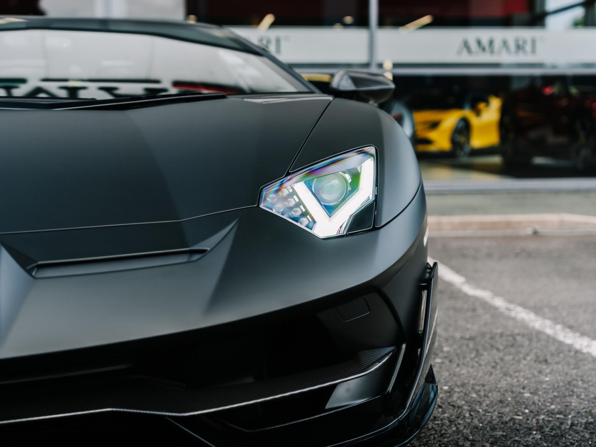 LAMBORGHINI AVENTADOR COUPE SPECIAL EDITION LP 770-4 SVJ 2dr ISR for sale UK - Slide 7