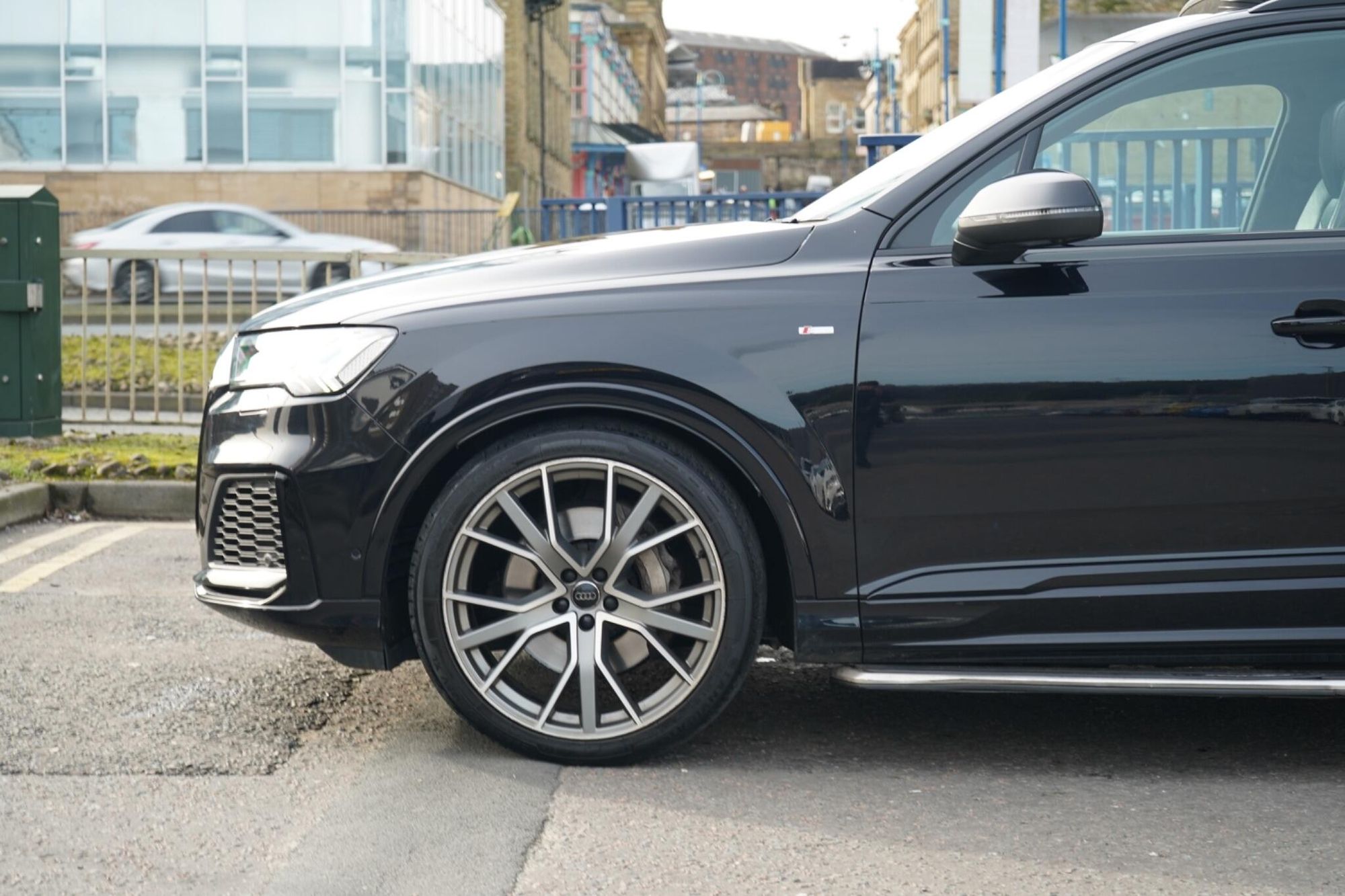 AUDI Q7 ESTATE 55 TFSI Quattro Vorsprung 5dr Tiptronic for sale UK - Slide 10