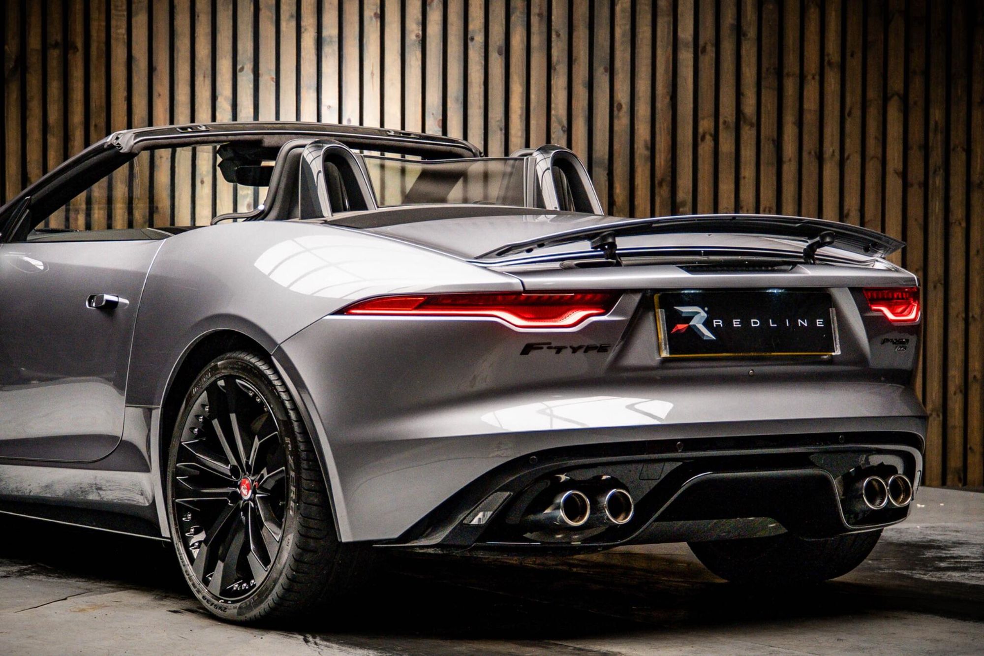 JAGUAR F-TYPE CONVERTIBLE 5.0 P450 Supercharged V8 R-Dynamic Black 2dr Auto for sale UK - Slide 3