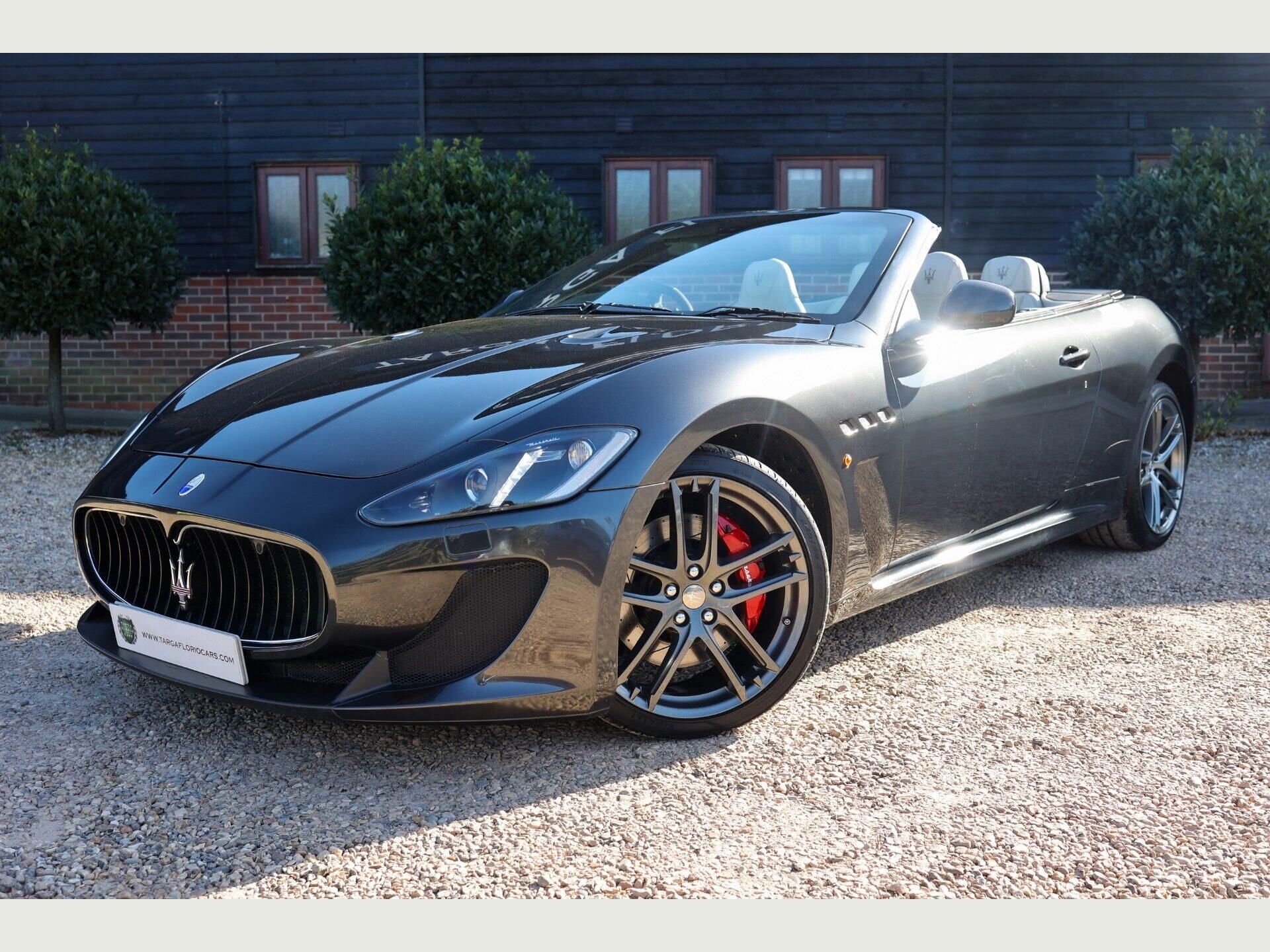 MASERATI GRANCABRIO CONVERTIBLE SPECIAL EDITION V8 MC Centennial Edition 2dr MC Shift for sale UK - Slide 9