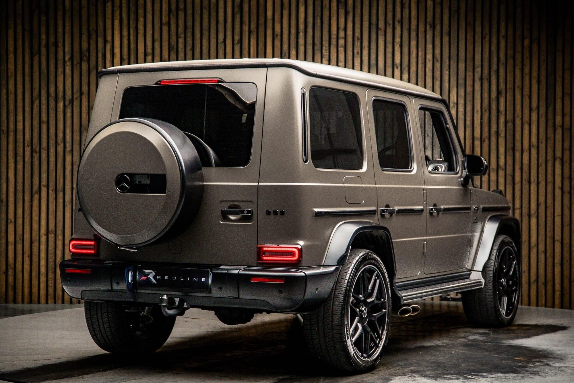 MERCEDES-BENZ G CLASS AMG STATION WAGON SPECIAL EDITIONS G63 Magno Edition 5dr 9G-Tronic for sale UK - Slide 4