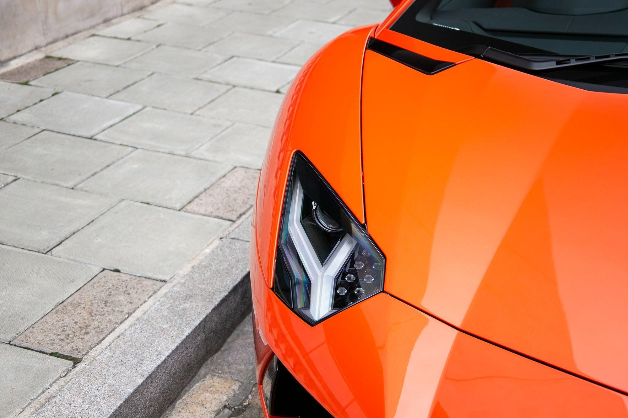 LAMBORGHINI AVENTADOR COUPE LP 700-4 2dr ISR for sale UK - Slide 5