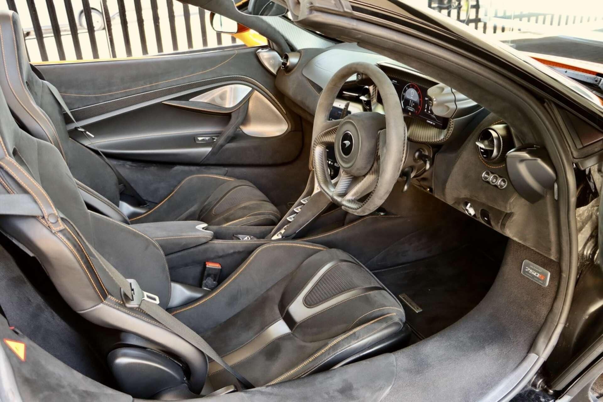 MCLAREN 750S SPIDER V8 2dr SSG Auto for sale UK - Slide 4