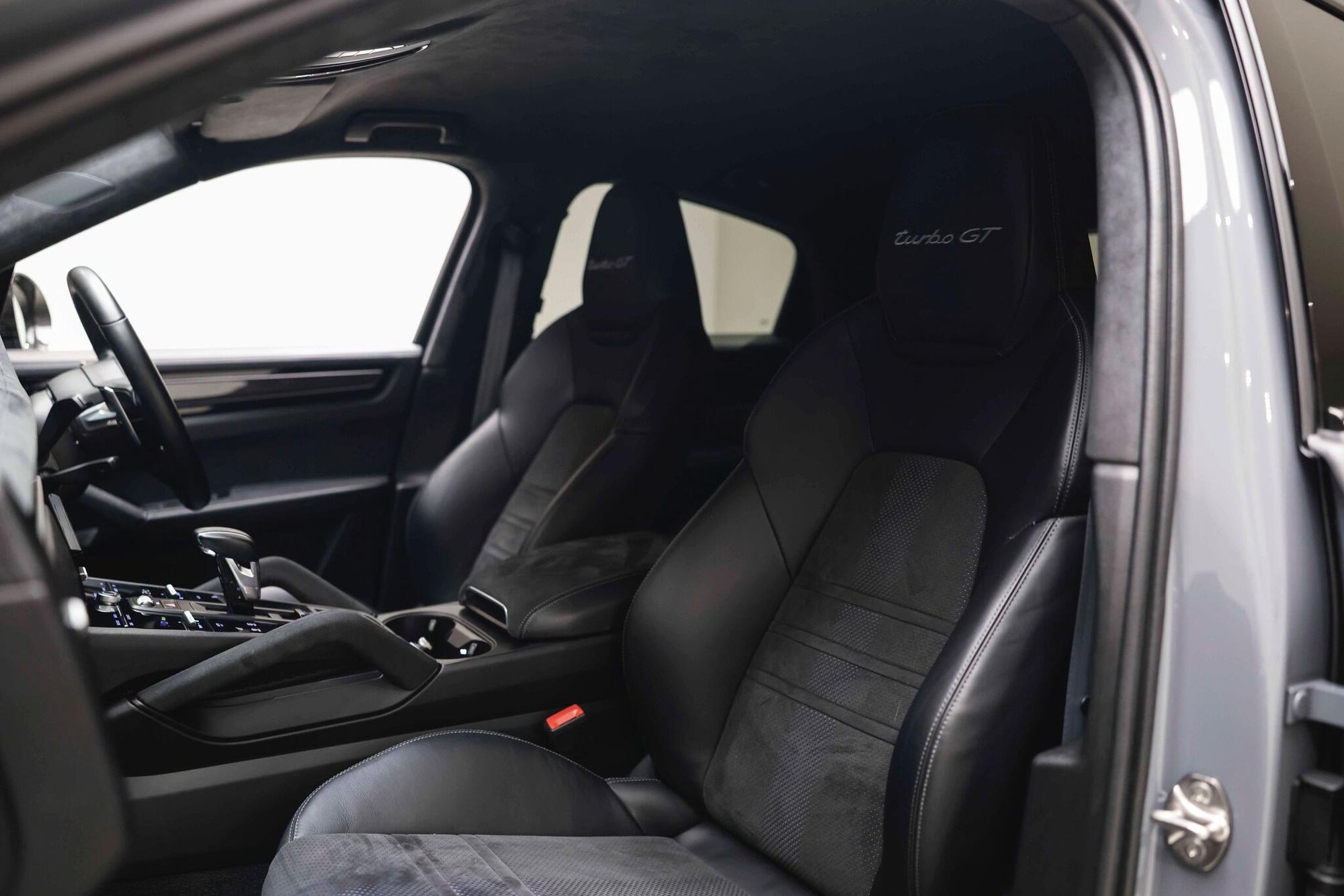 PORSCHE CAYENNE COUPE Turbo GT 5dr Tiptronic S for sale UK - Slide 4