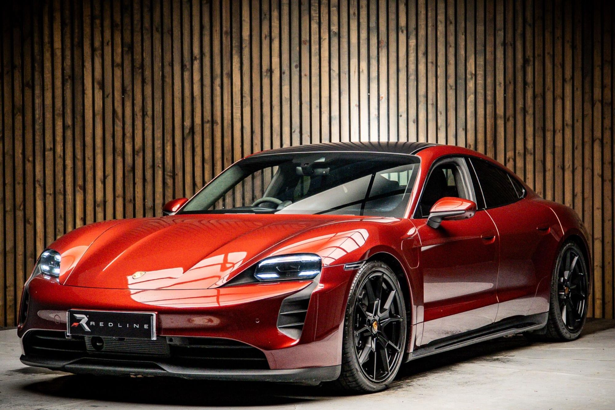 PORSCHE TAYCAN SALOON 440kW GTS 93kWh 4dr Auto for sale UK - Slide 8