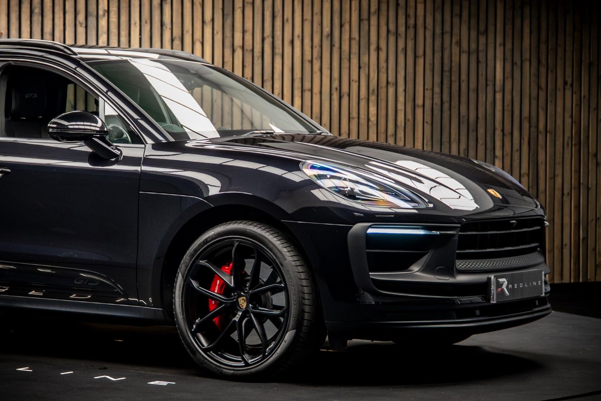 PORSCHE MACAN ESTATE GTS 5dr PDK for sale UK - Slide 10