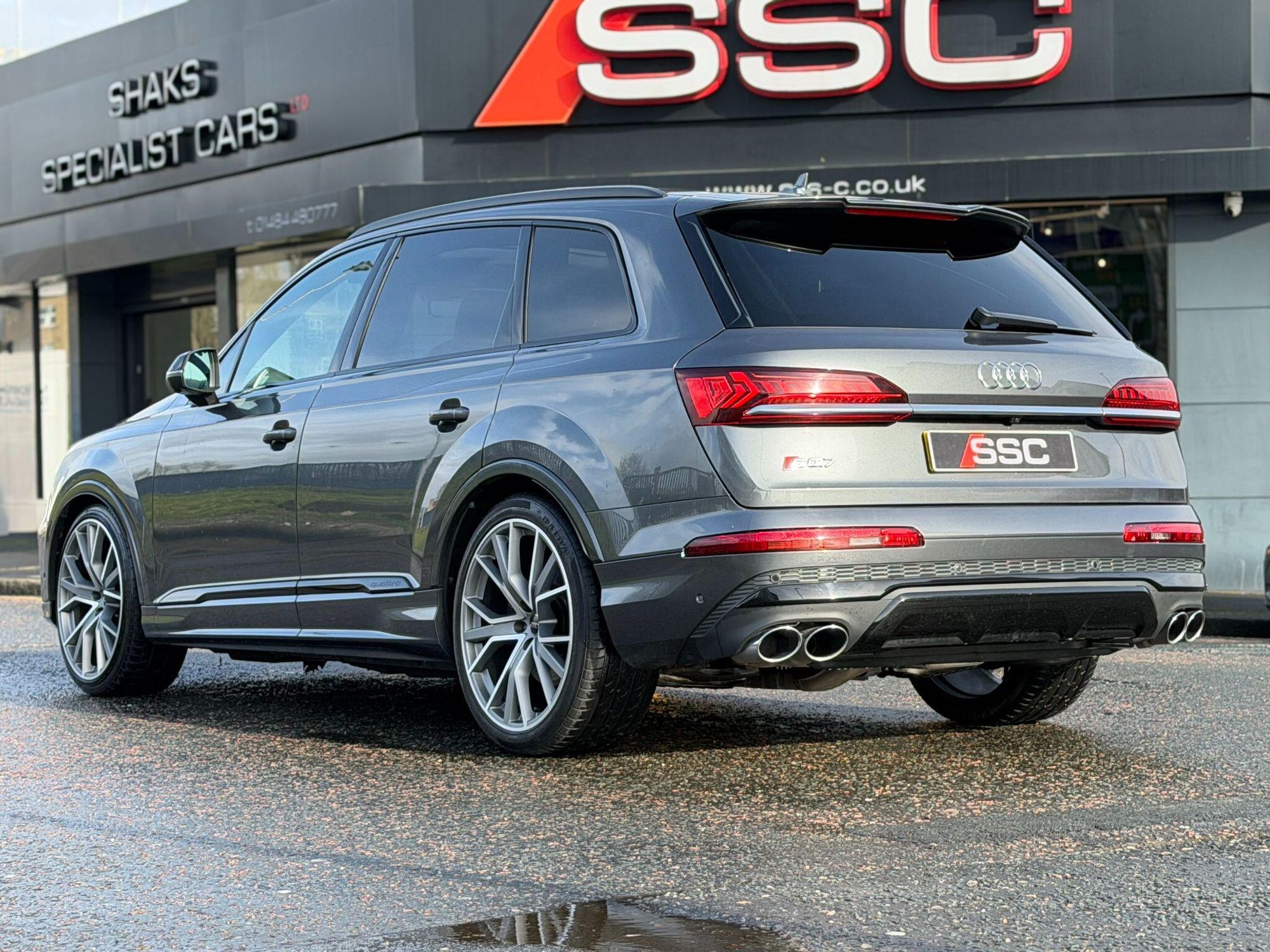 AUDI Q7 DIESEL ESTATE SQ7 TDI Quattro Vorsprung 5dr Tiptronic for sale UK - Slide 2