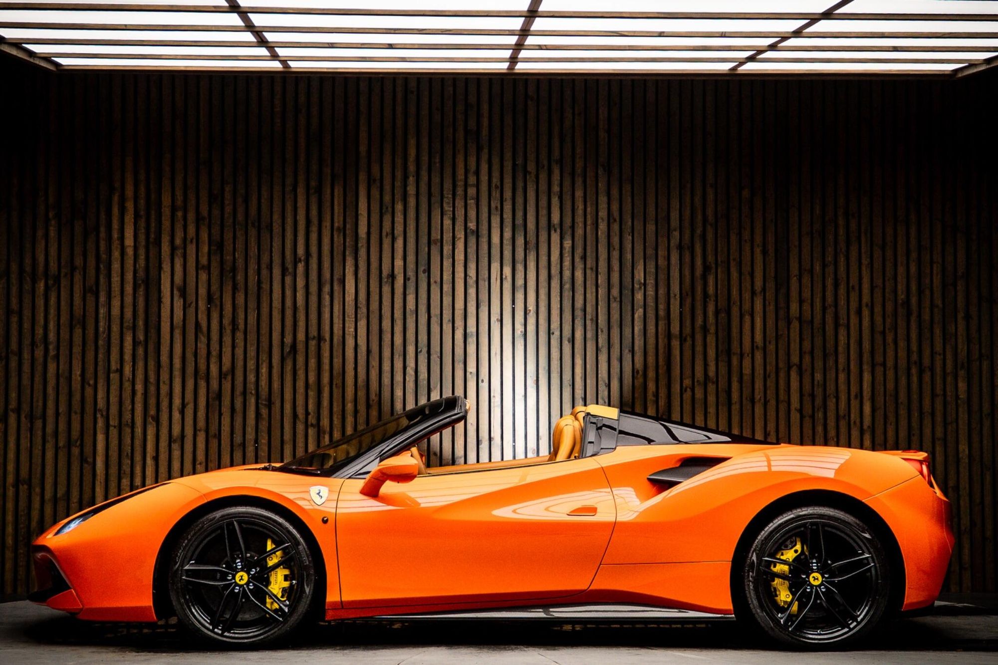 FERRARI 488 CONVERTIBLE Spider 2dr Auto for sale UK - Slide 7