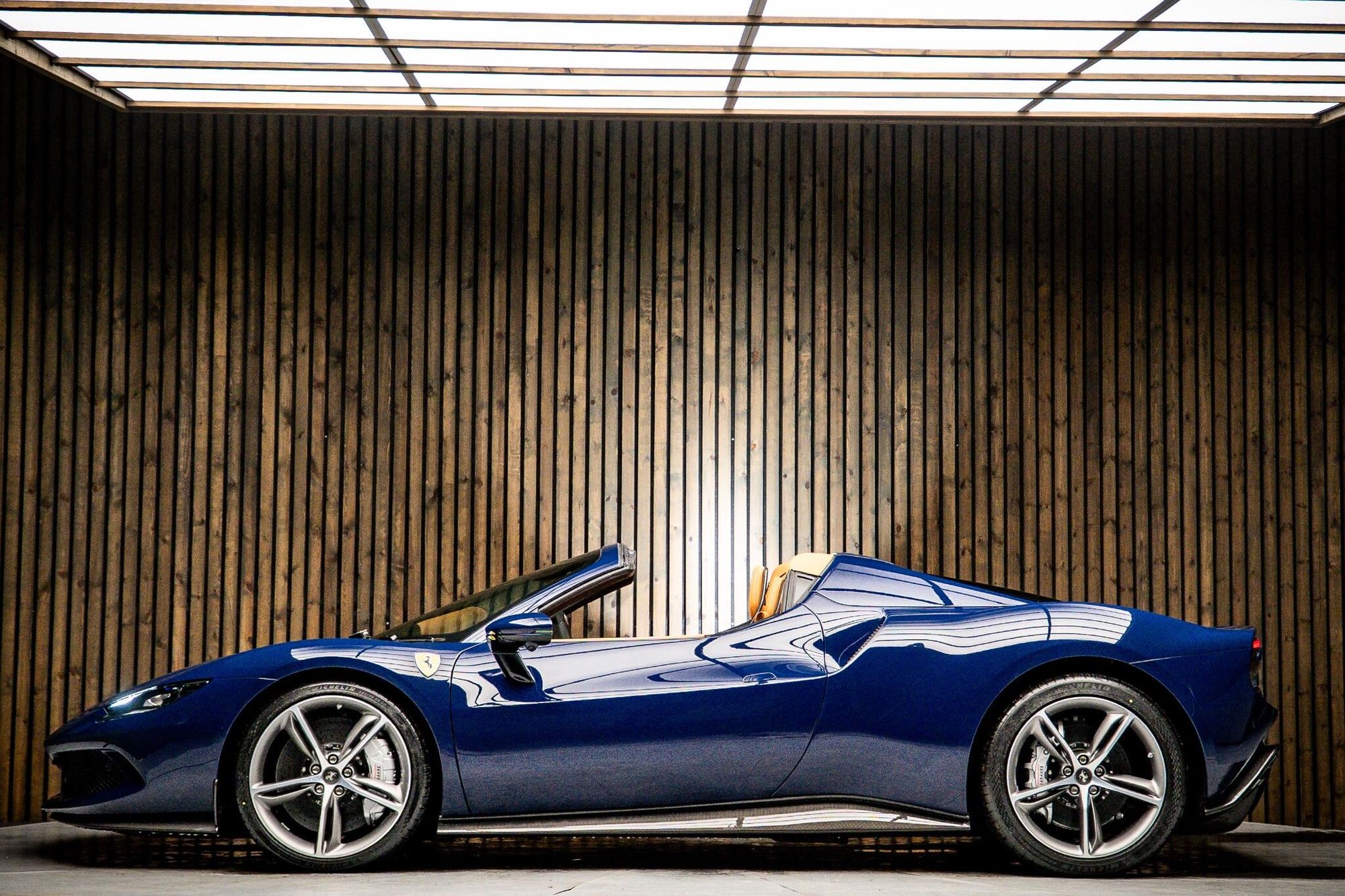 FERRARI 296 CONVERTIBLE GTS 2dr Auto for sale UK - Slide 7