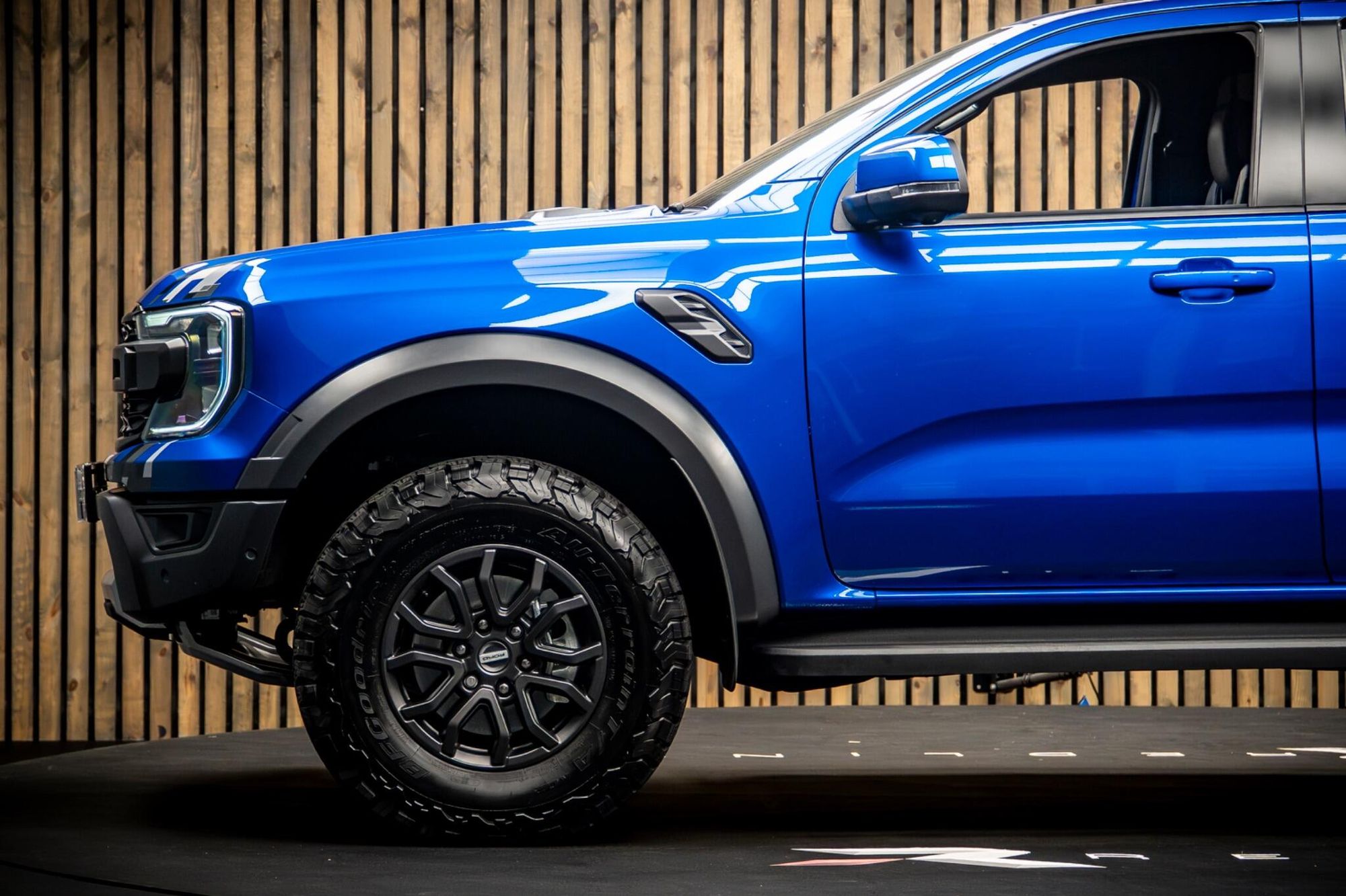 FORD RANGER PETROL Pick Up Double Cab Raptor 3.0 EcoBoost V6 292 Auto for sale UK - Slide 9