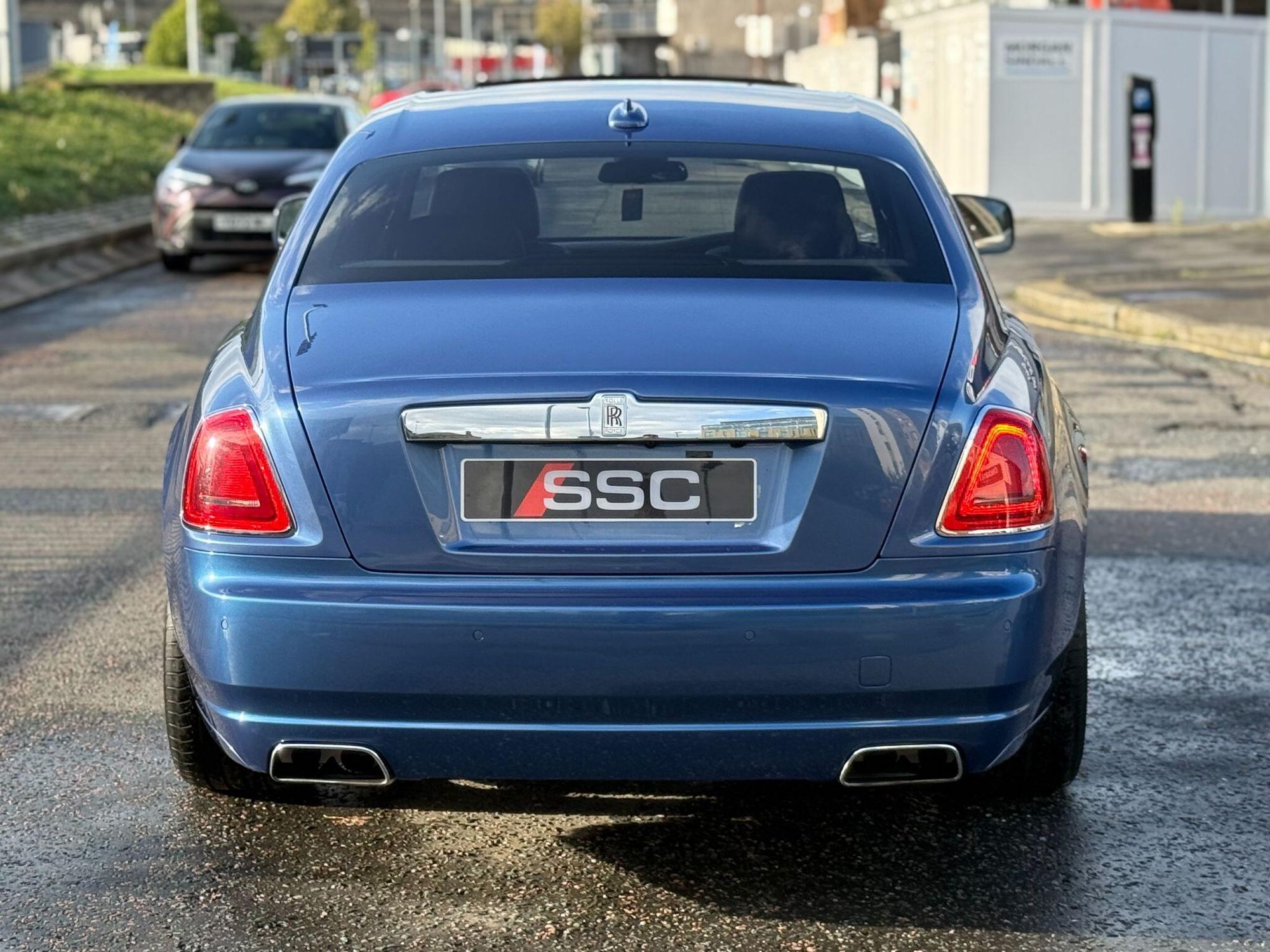 ROLLS-ROYCE GHOST SALOON 4dr Auto for sale UK - Slide 9