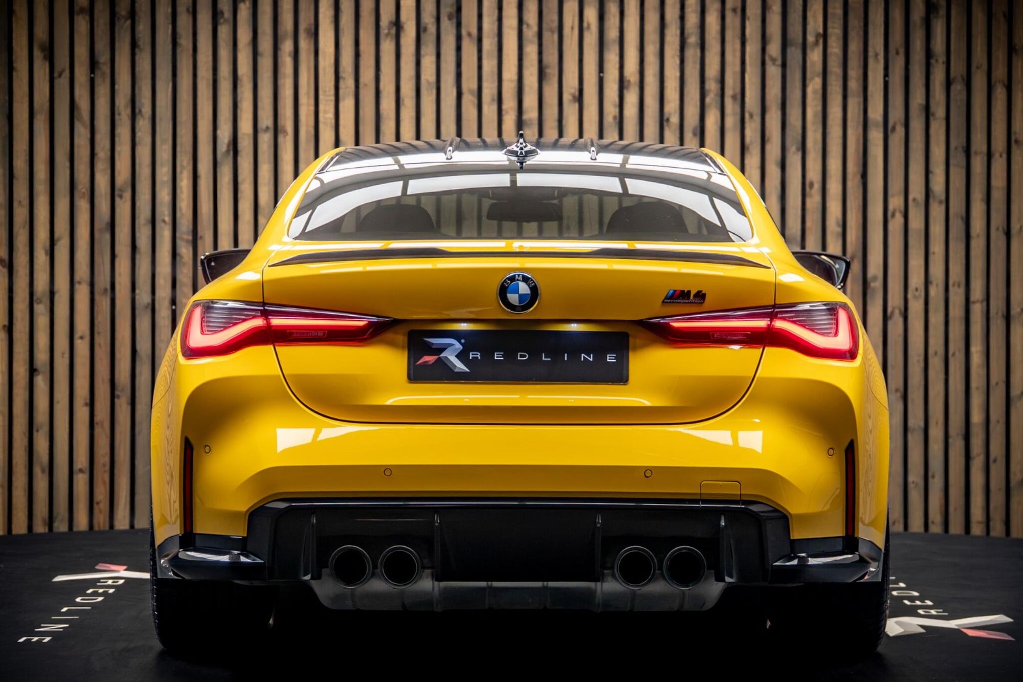 BMW M4 Coupe 3.0 Competition M xDrive 530 Steptronic 2 Door Auto for sale UK - Slide 6