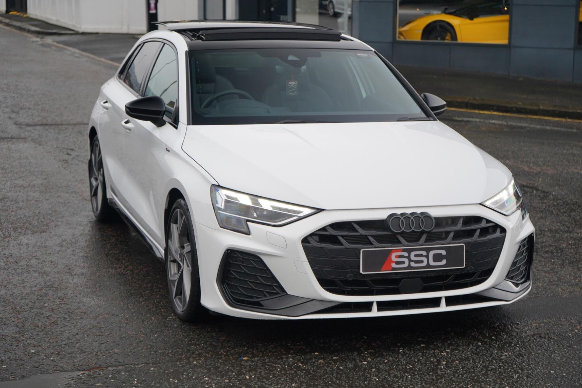 AUDI A3 SPORTBACK 35 TFSI Black Edition 5dr S Tronic for sale UK - Slide 5