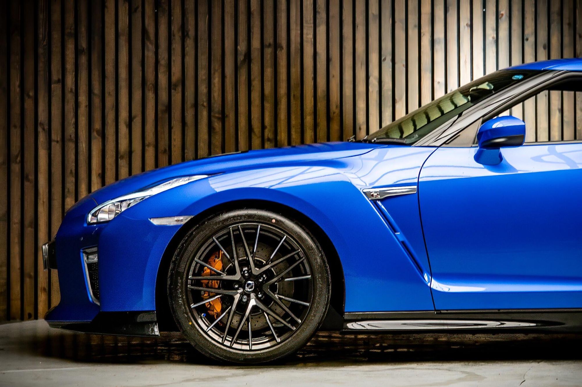 NISSAN GT-R COUPE 3.8 Prestige 2dr Auto for sale UK - Slide 9