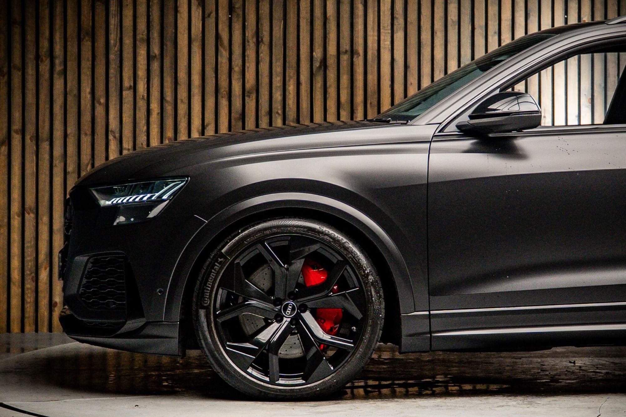 AUDI Q8 ESTATE SQ8 TFSI Quattro Vorsprung 5dr Tiptronic for sale UK - Slide 9