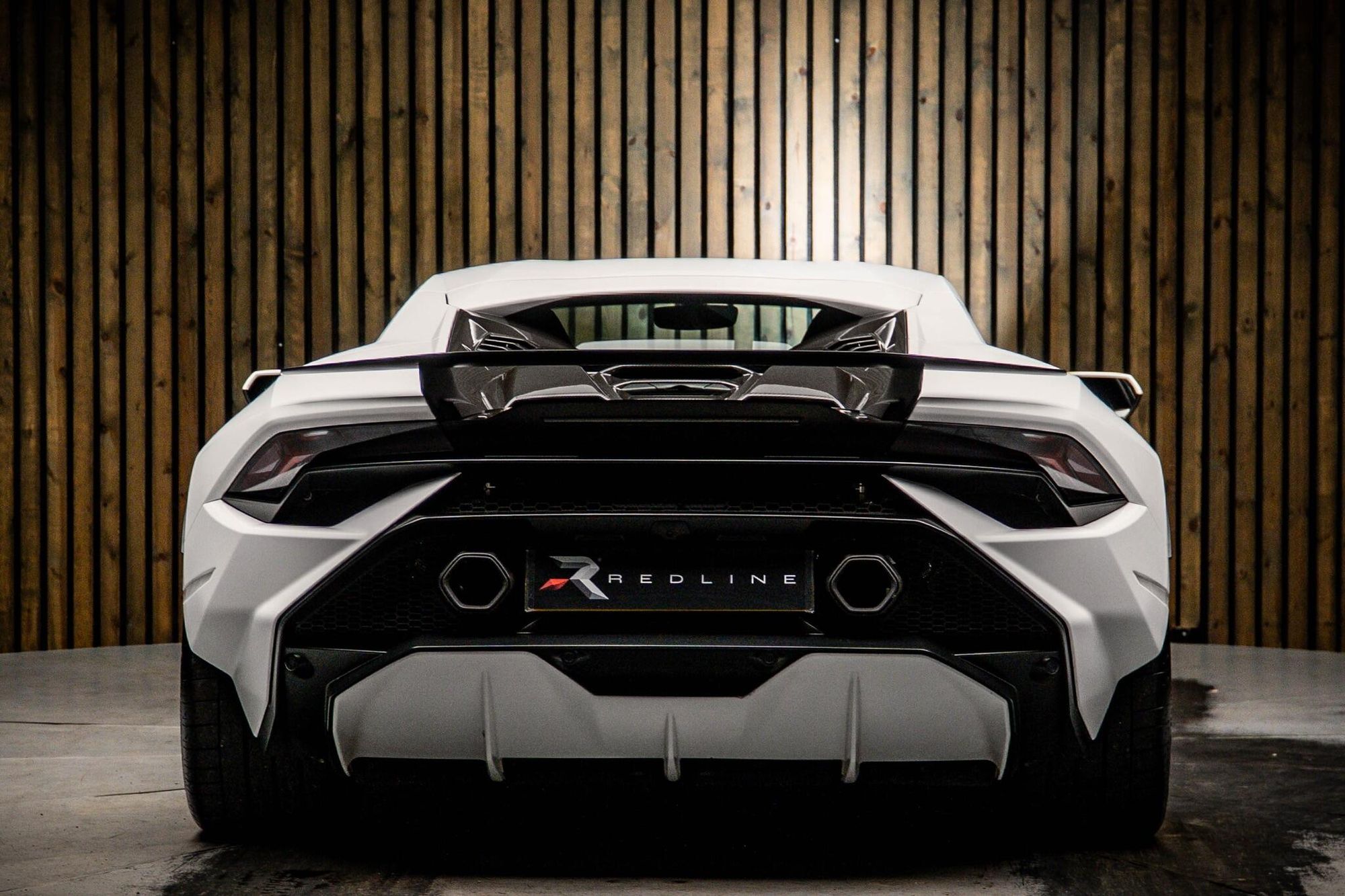 LAMBORGHINI HURACAN EVO COUPE 5.2 V10 640 Tecnica 2dr Auto for sale UK - Slide 6