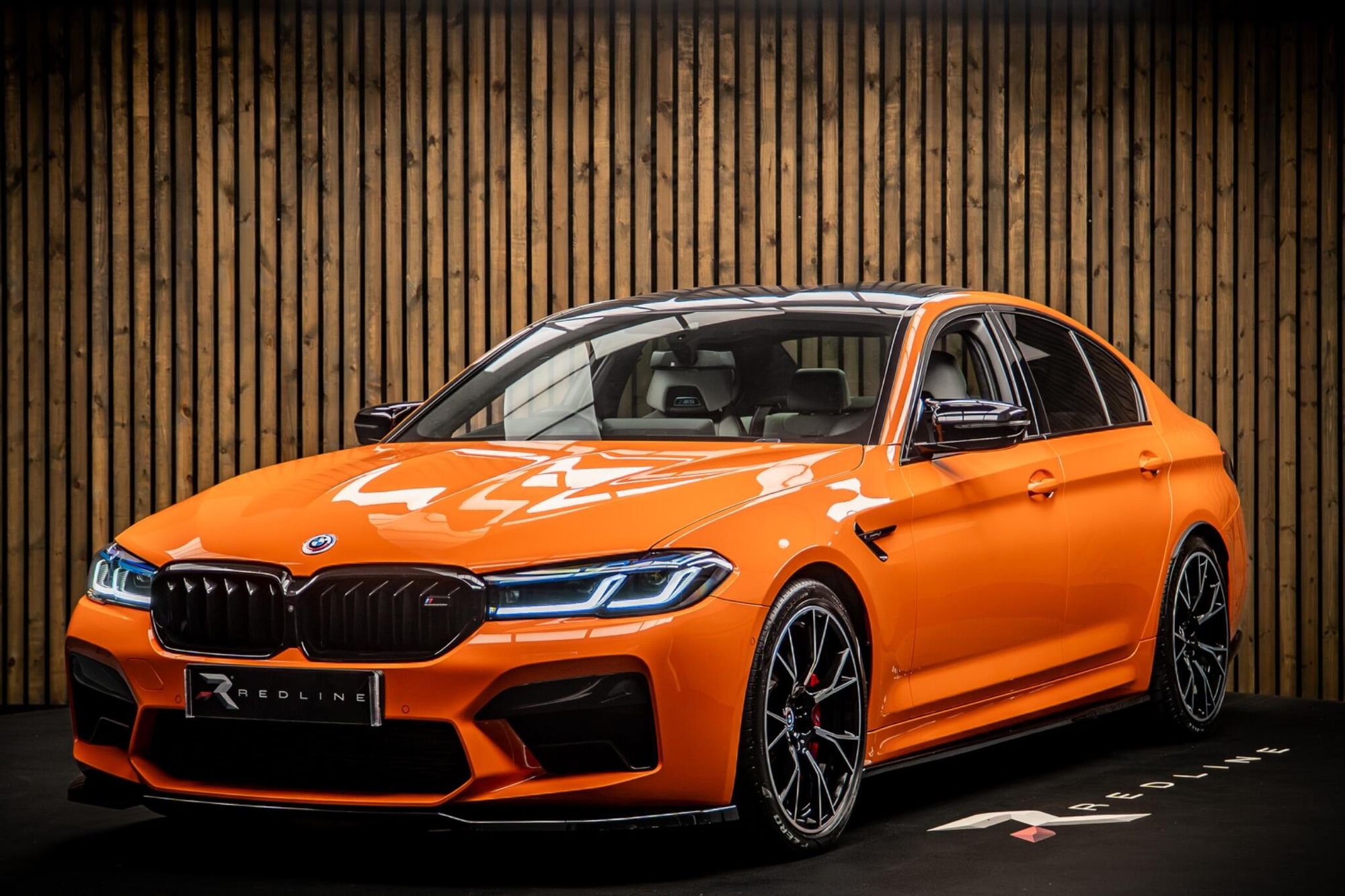 BMW M5 SALOON M5 Competition 4dr DCT for sale UK - Slide 8