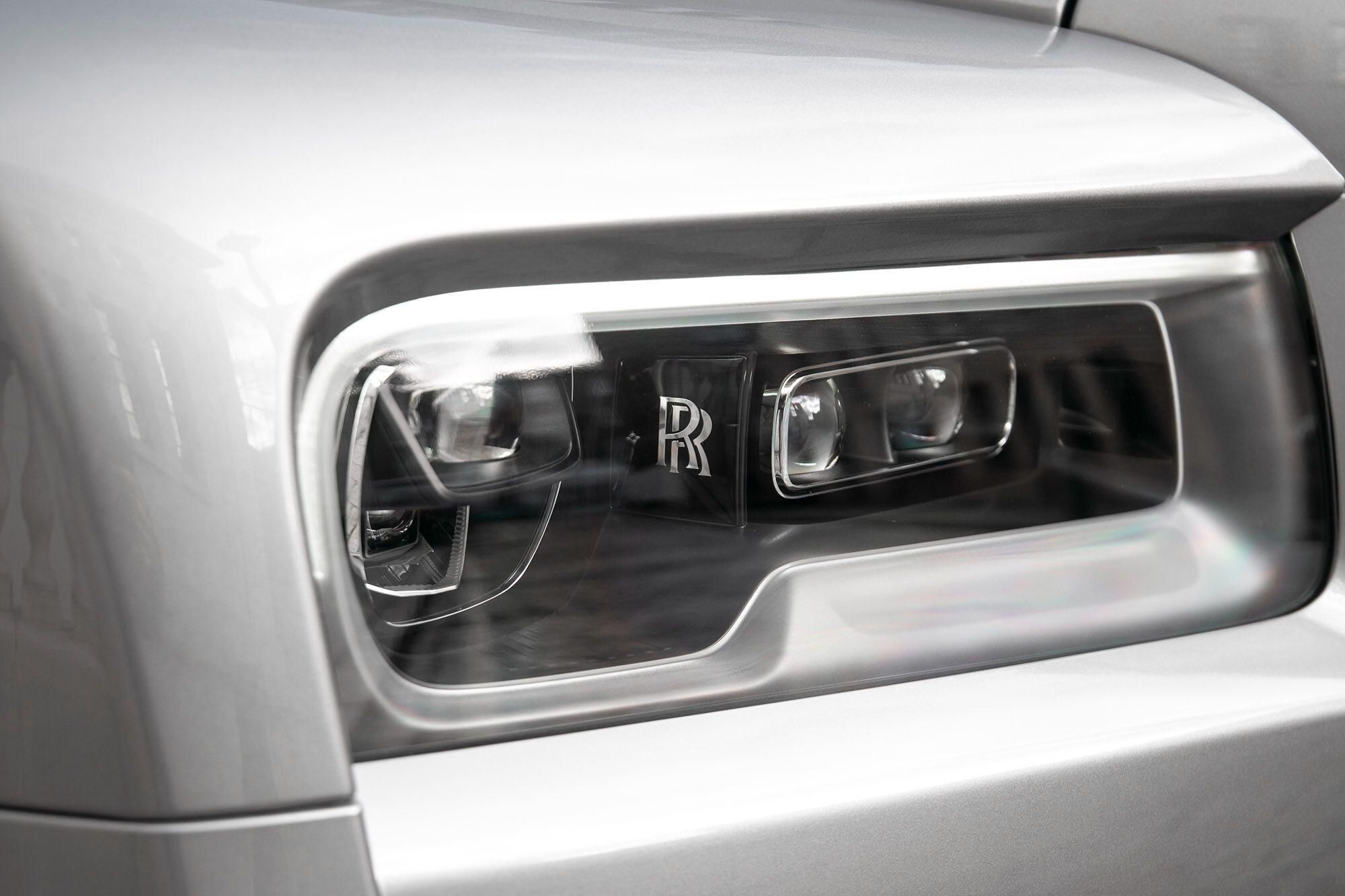 ROLLS-ROYCE CULLINAN ESTATE Black Badge 5dr Auto for sale UK - Slide 8