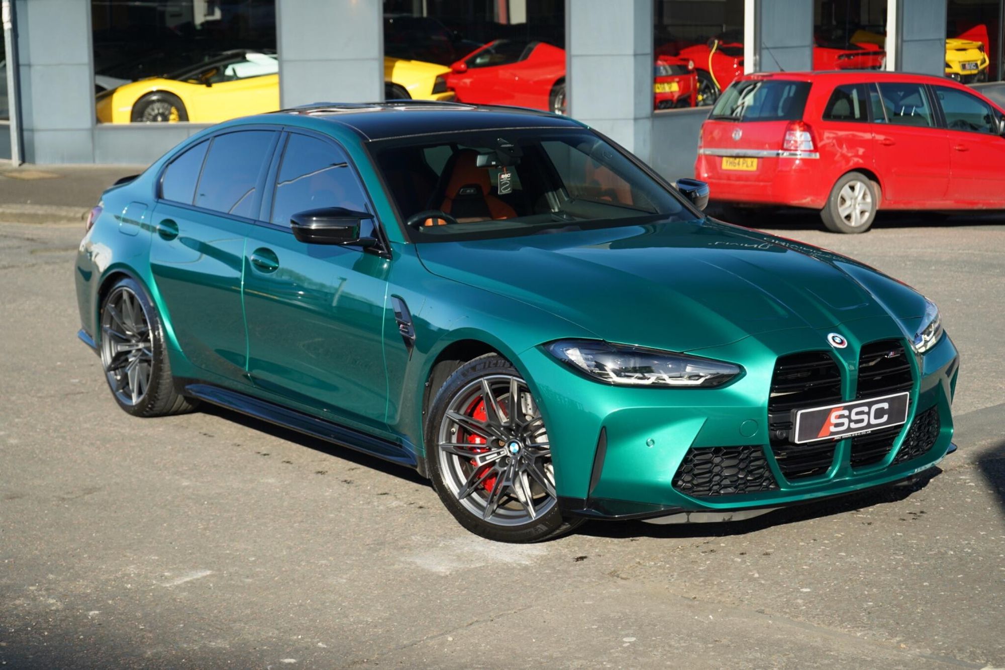 BMW M3 Saloon 3.0 530 Competition M xDrive Steptronic 4 Door Auto for sale UK - Slide 4