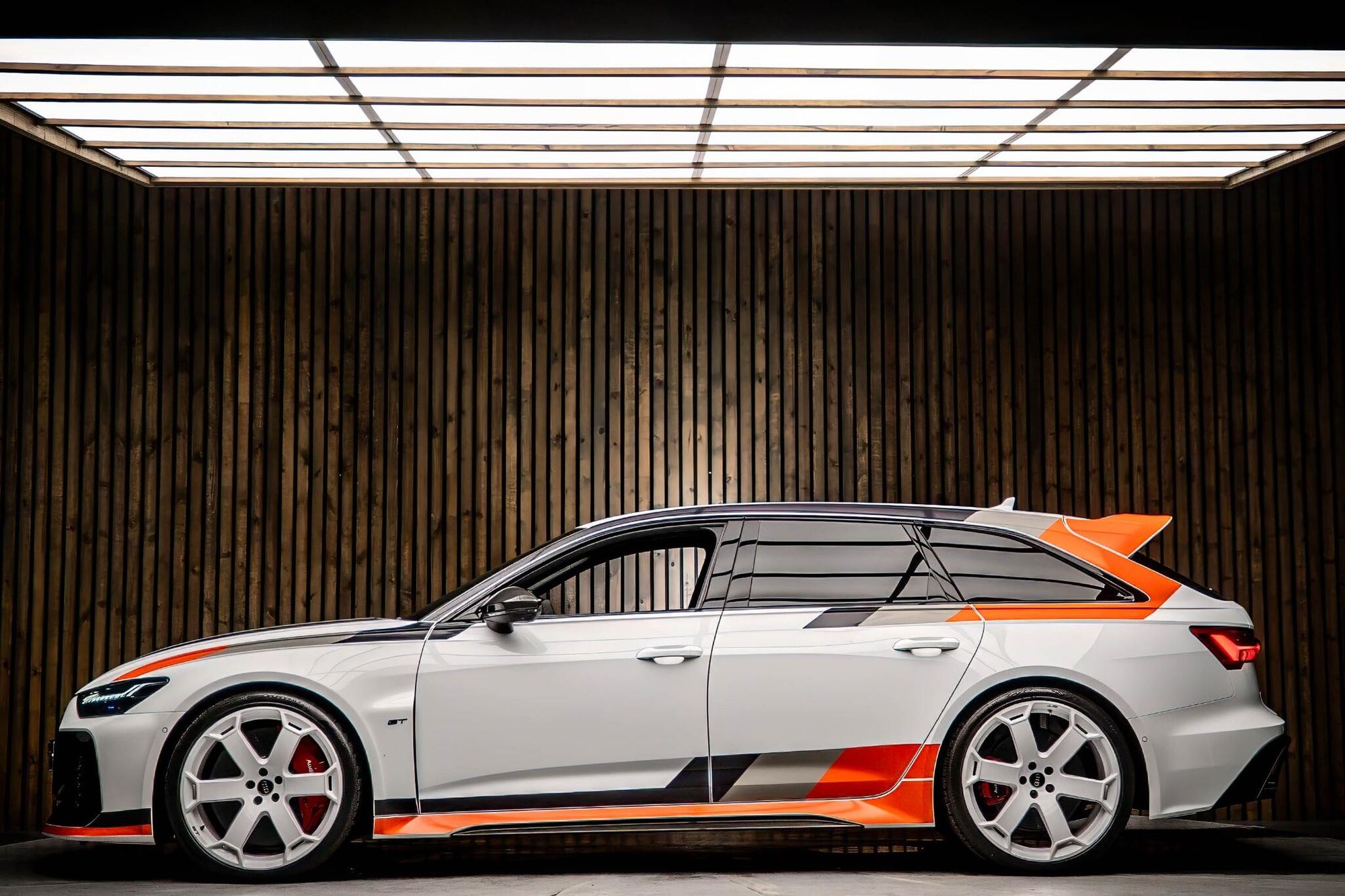 AUDI RS6 RS 6 AVANT SPECIAL EDITION RS 6 TFSI Quattro GT 5dr Tiptronic for sale UK - Slide 7