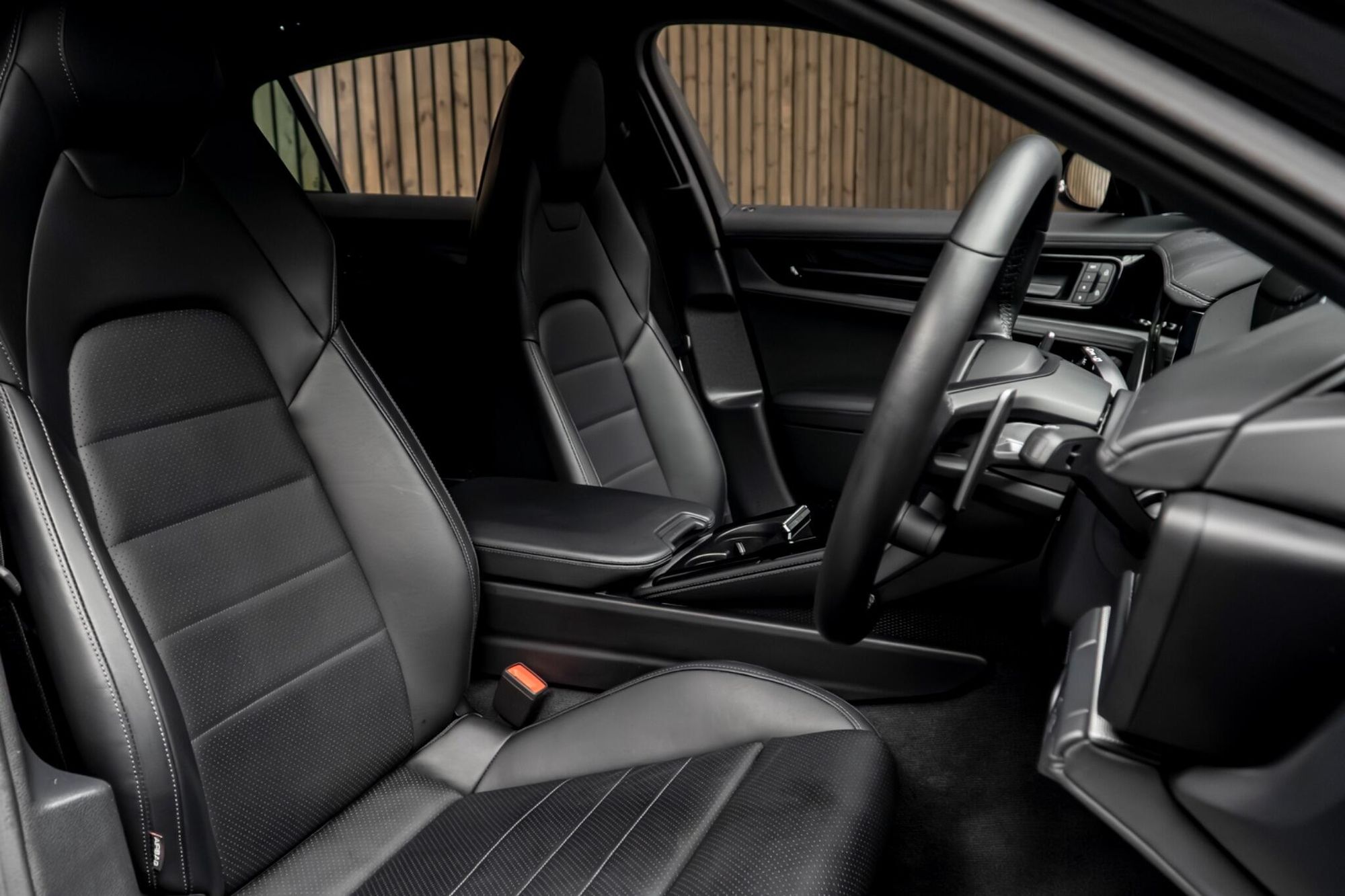 PORSCHE PANAMERA HATCHBACK 2.9 V6 5dr PDK for sale UK - Slide 2